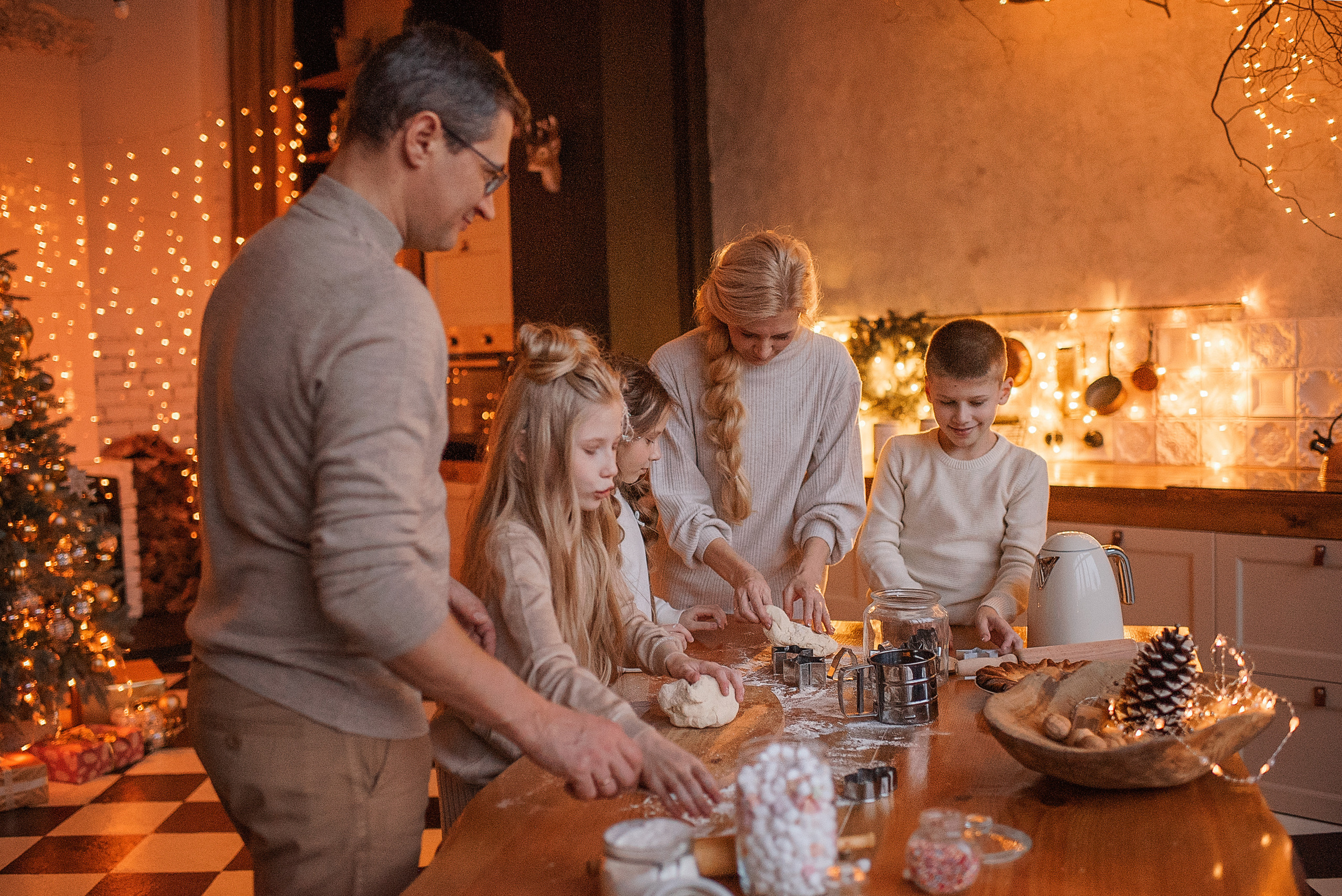 НОВЫЙ ГОД_зал КУХНЯ. Семейный фотограф Екатеринбург Лора Мур