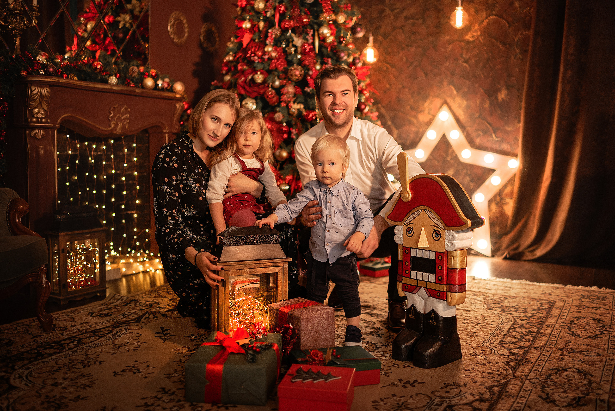 НОВЫЙ ГОД. Семейный фотограф Екатеринбург Лора Мур