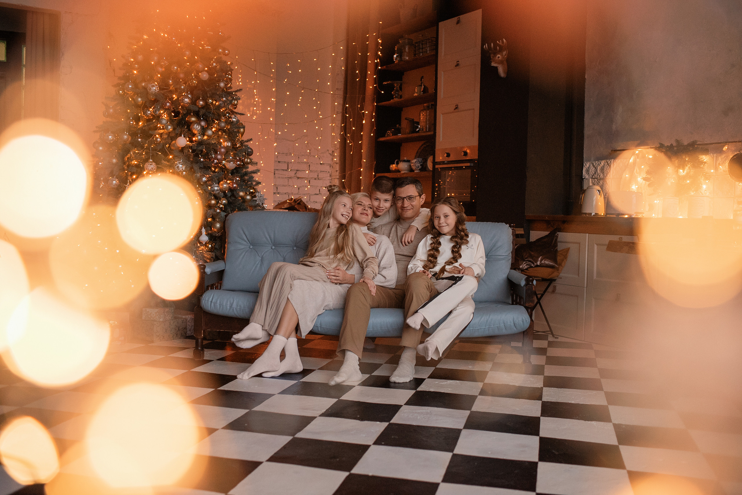 НОВЫЙ ГОД_зал КУХНЯ. Семейный фотограф Екатеринбург Лора Мур