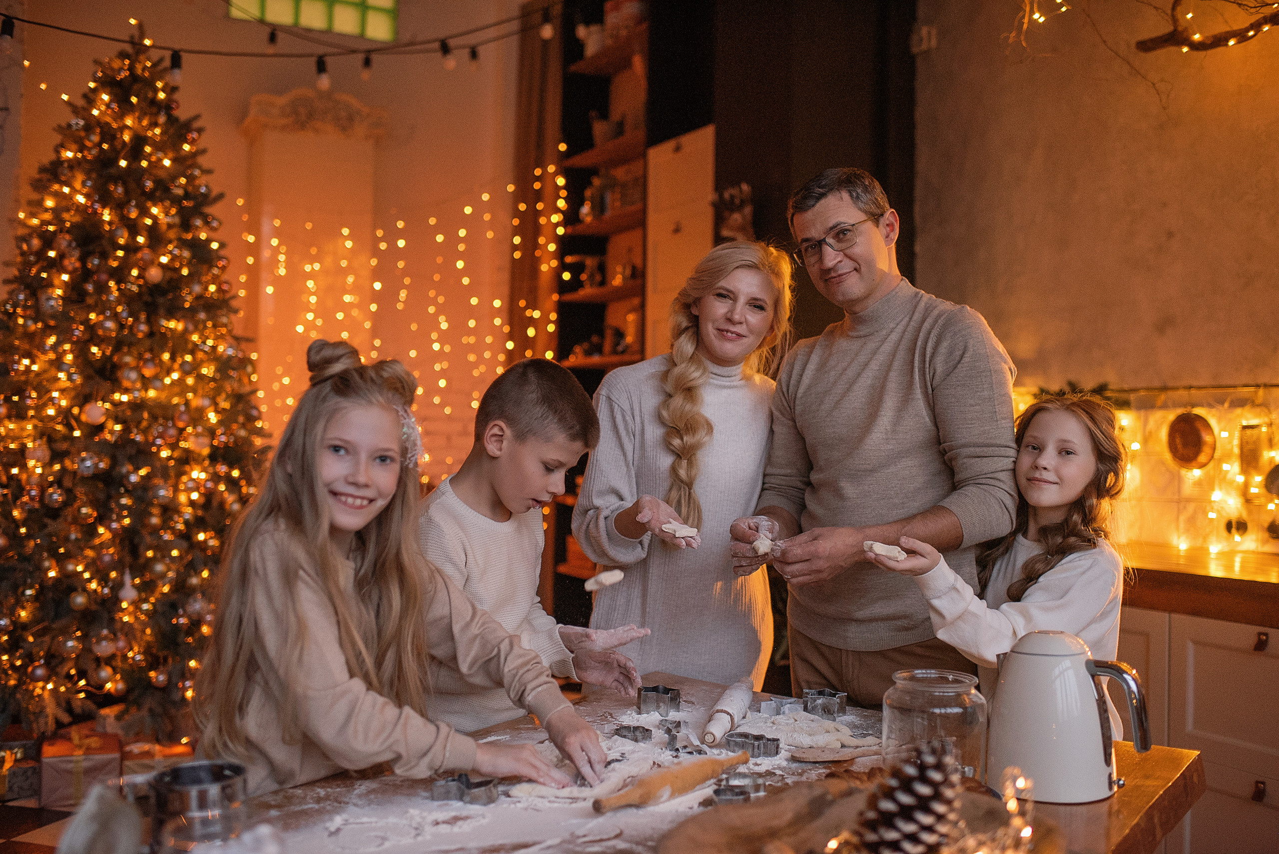 НОВЫЙ ГОД_зал КУХНЯ. Семейный фотограф Екатеринбург Лора Мур