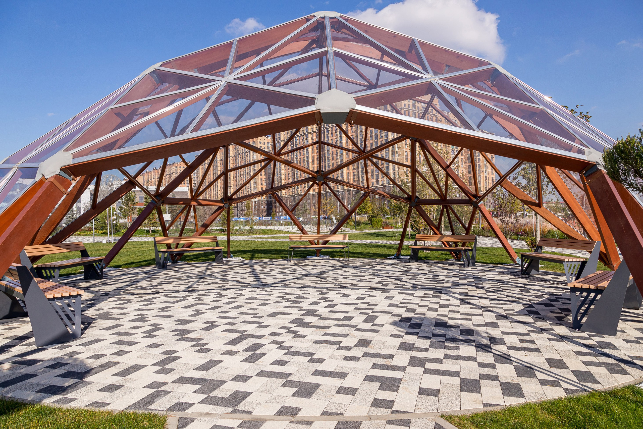 Exterior photography. Interior photographer Vitalii in Portland and Vancouver