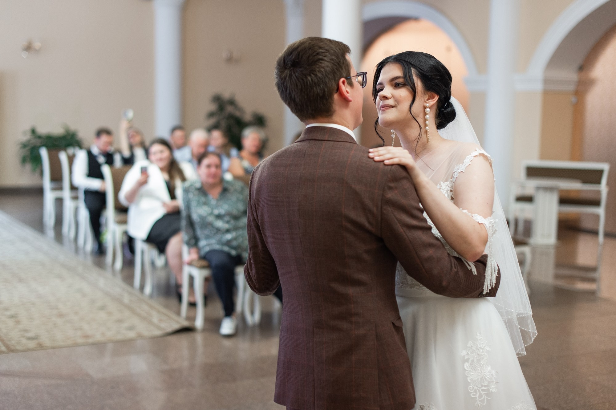 Центральная свадьба. Свадебный и семейный фотограф в Омске Мормулев Михаил