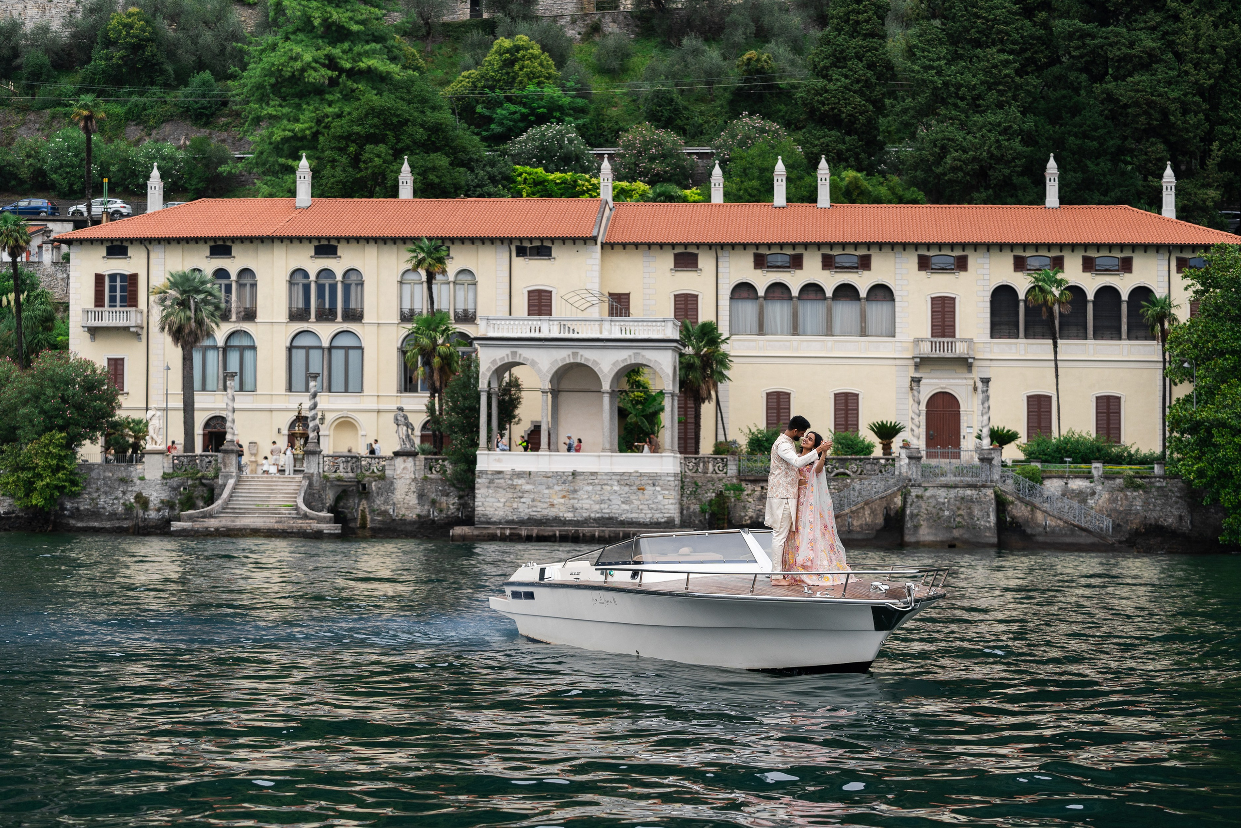 Sraavya. Maria Anistratova | Destination Photographer, Videographer & Drone Pilot — Lake Como