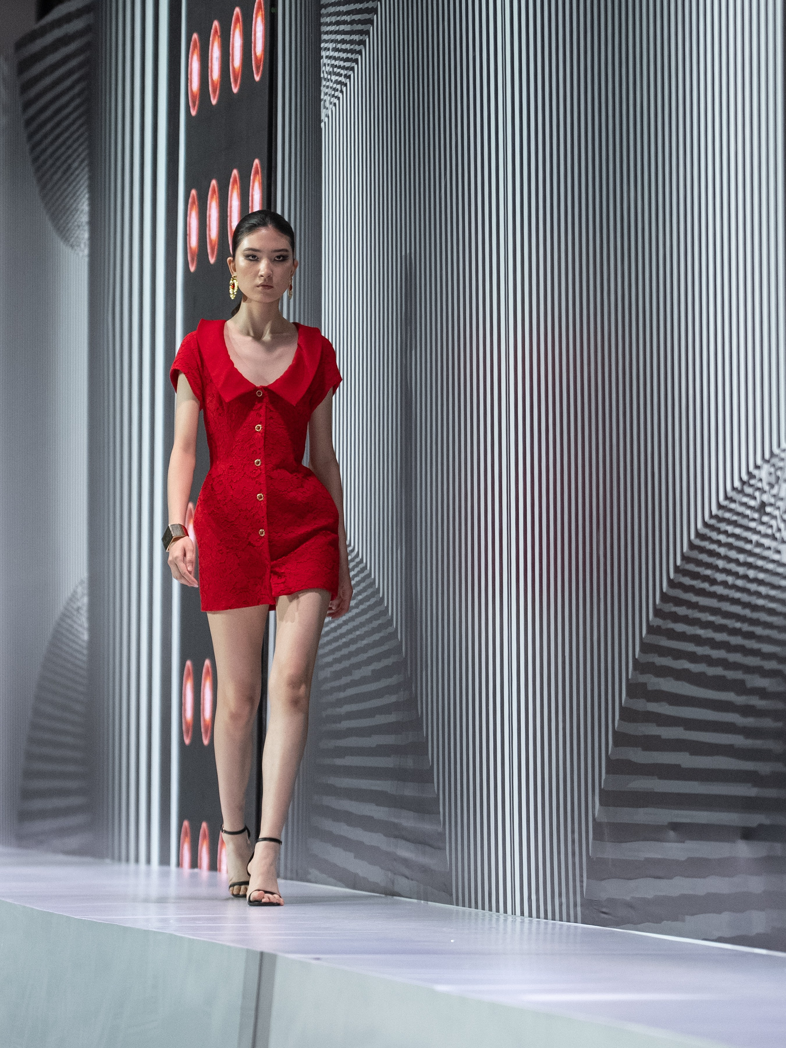 NIKITA OKISHEV. Сайт Алматинского НЮ АРТ, будуар и фэшн фотографа Дениса Карпенко