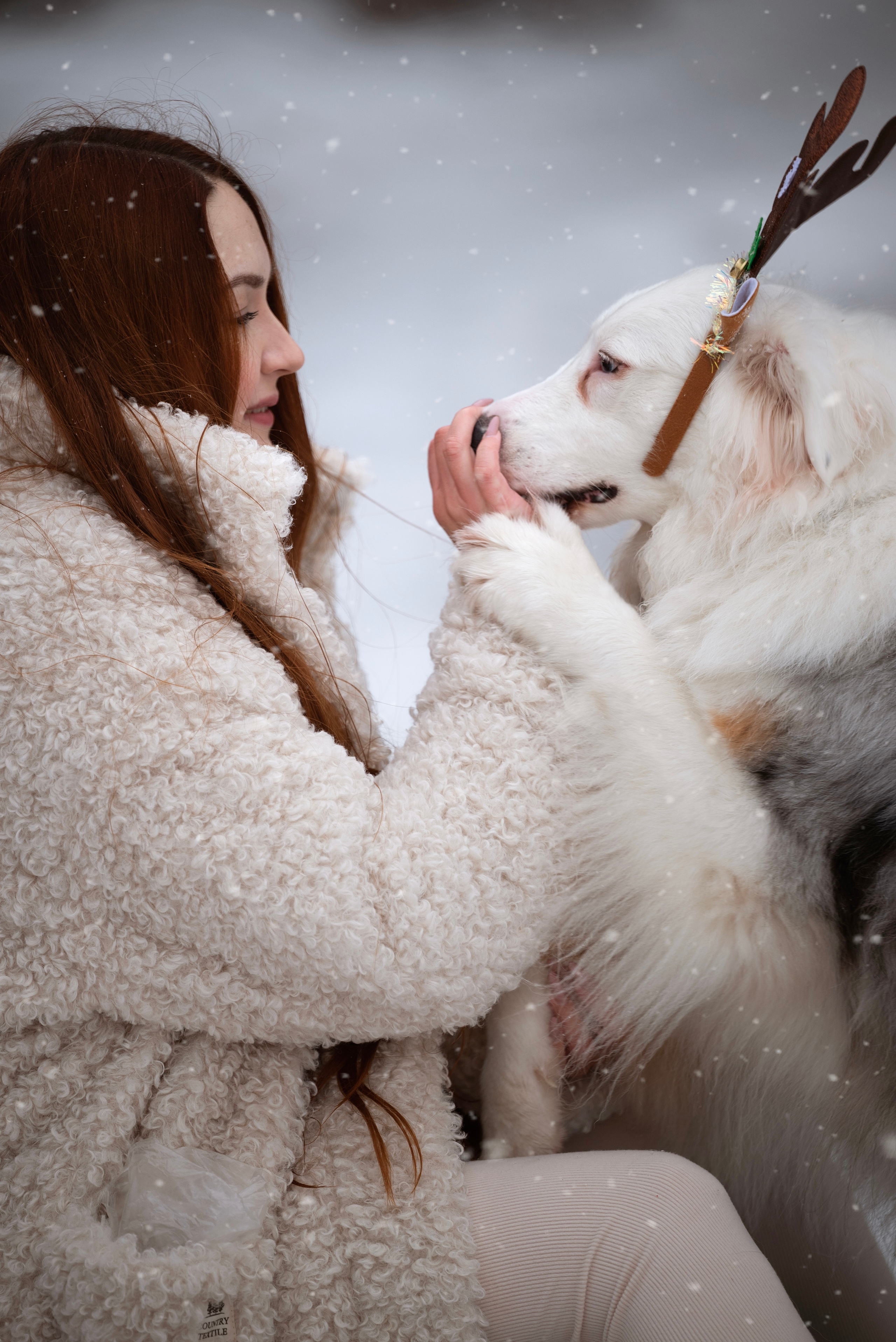 Кристина и Айви. Мила Астахова