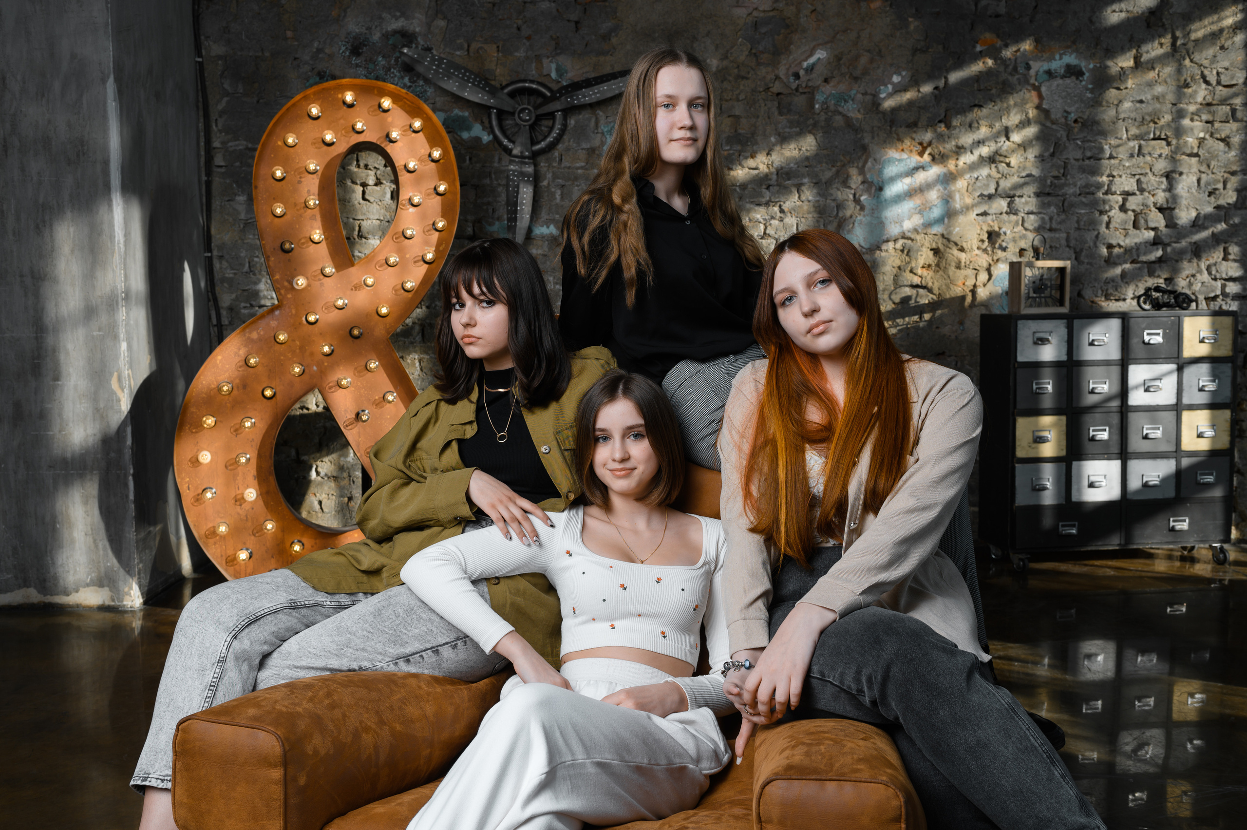 Репортажно — постановочные. Выпускные альбомы в Москве и Подмосковье