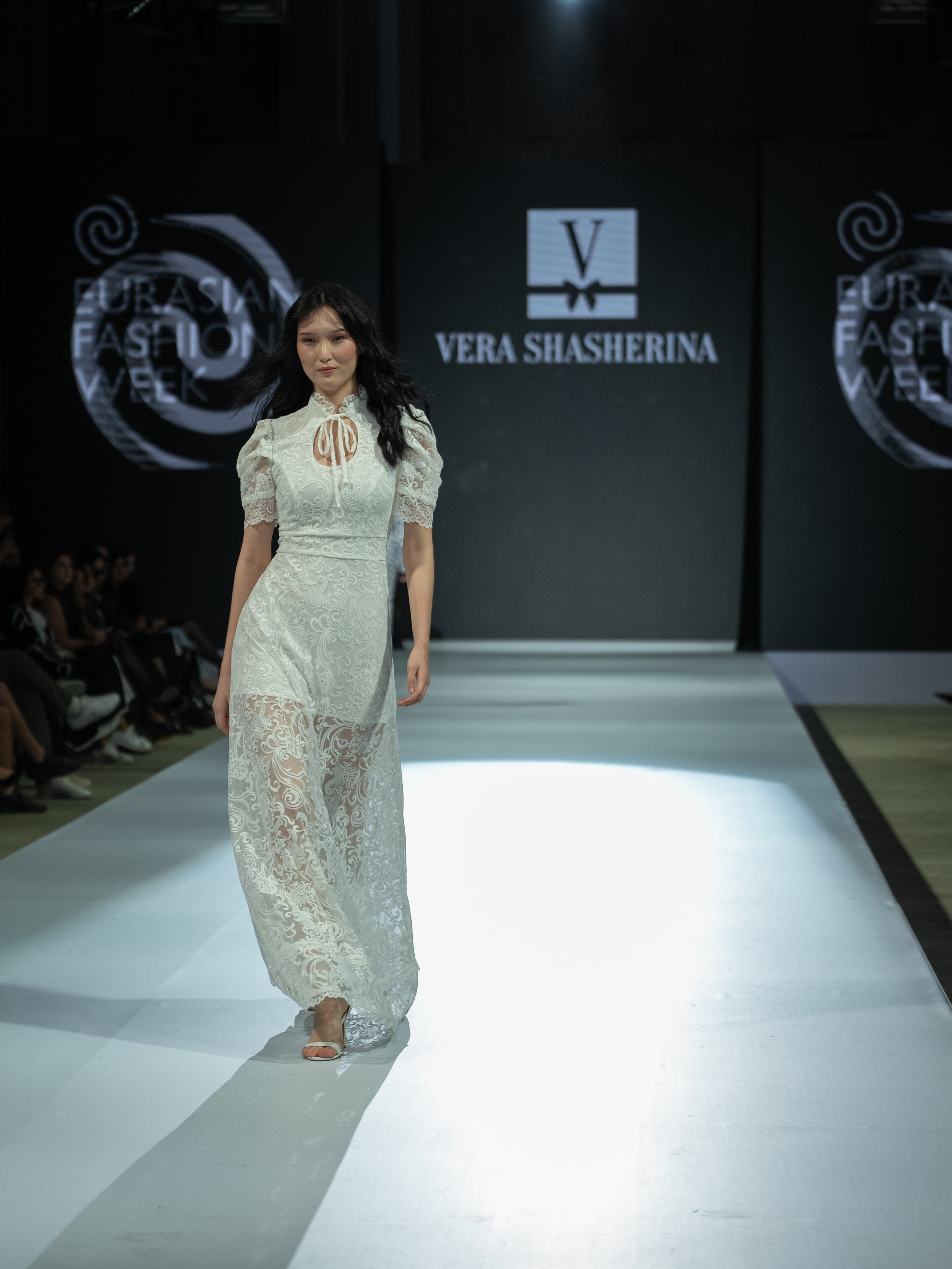 EURASIAN FASHION WEEK Vera Shasherina. Сайт Алматинского НЮ АРТ, будуар и фэшн фотографа Дениса Карпенко