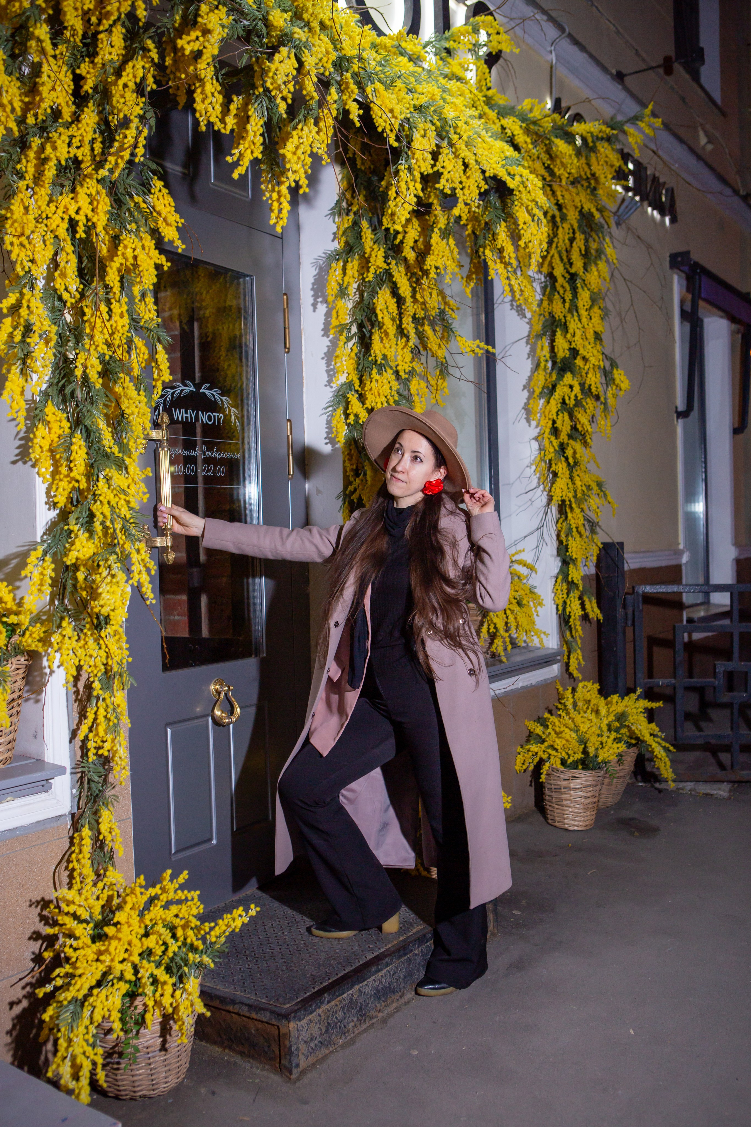 Светлана. Фотопрогулка на Патриарших прудах. Репортажный, семейный, свадебный, портретный фотограф