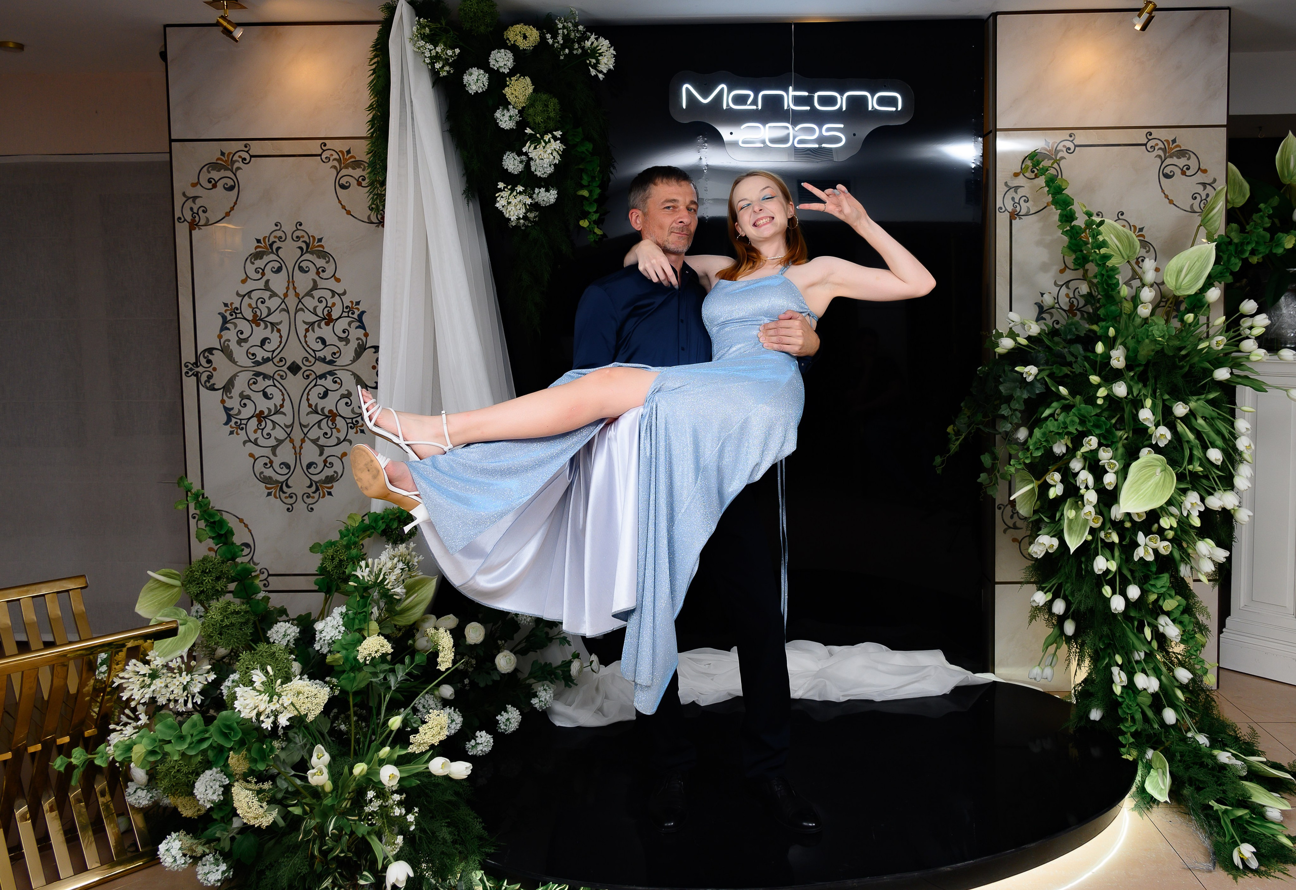 Выпускной 11 кл 2025. Семейный и детский фотограф в Новороссийске Лебедева Елена