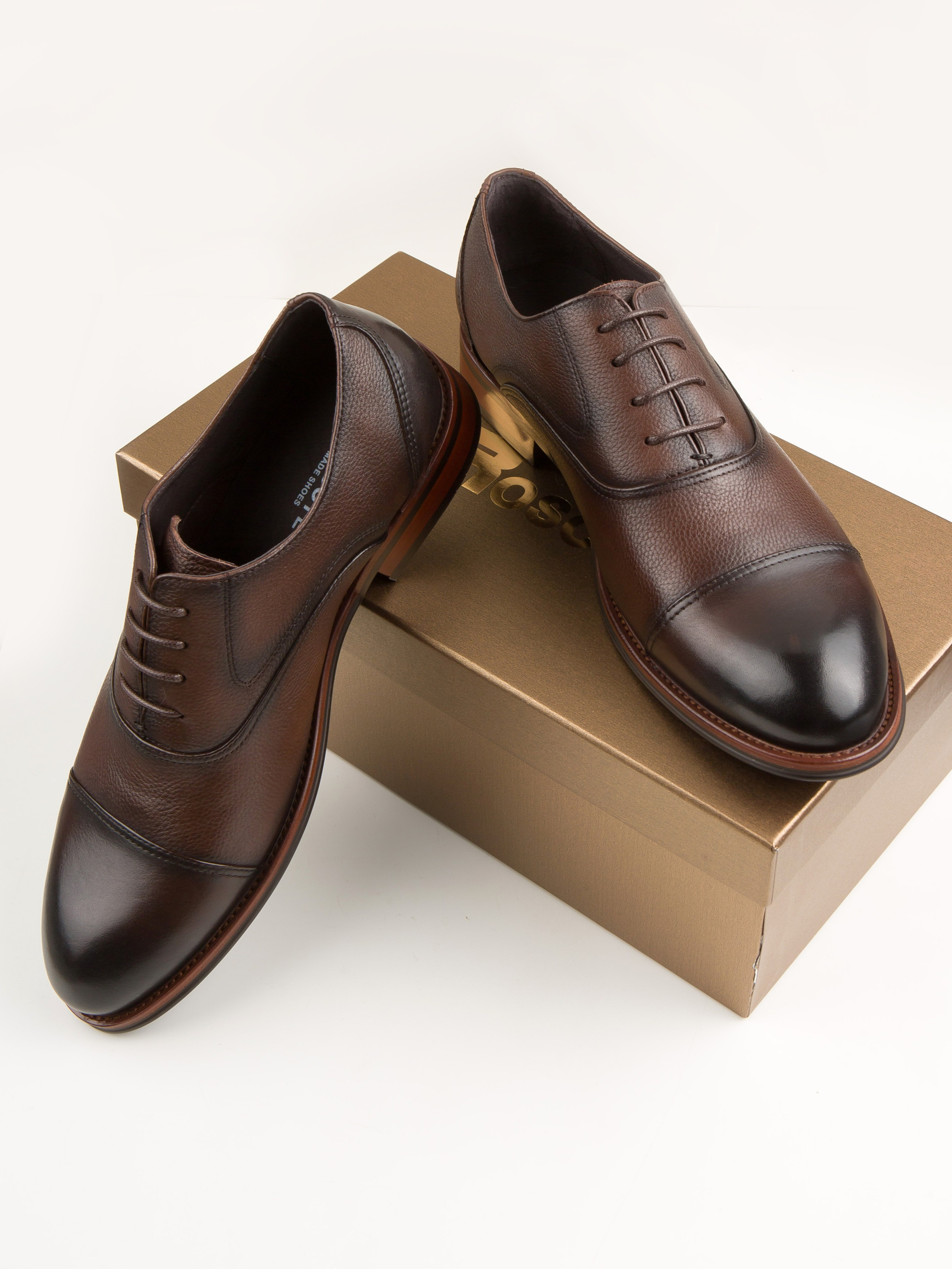 Предметка. Обувь. Фотограф Мария Кольцова