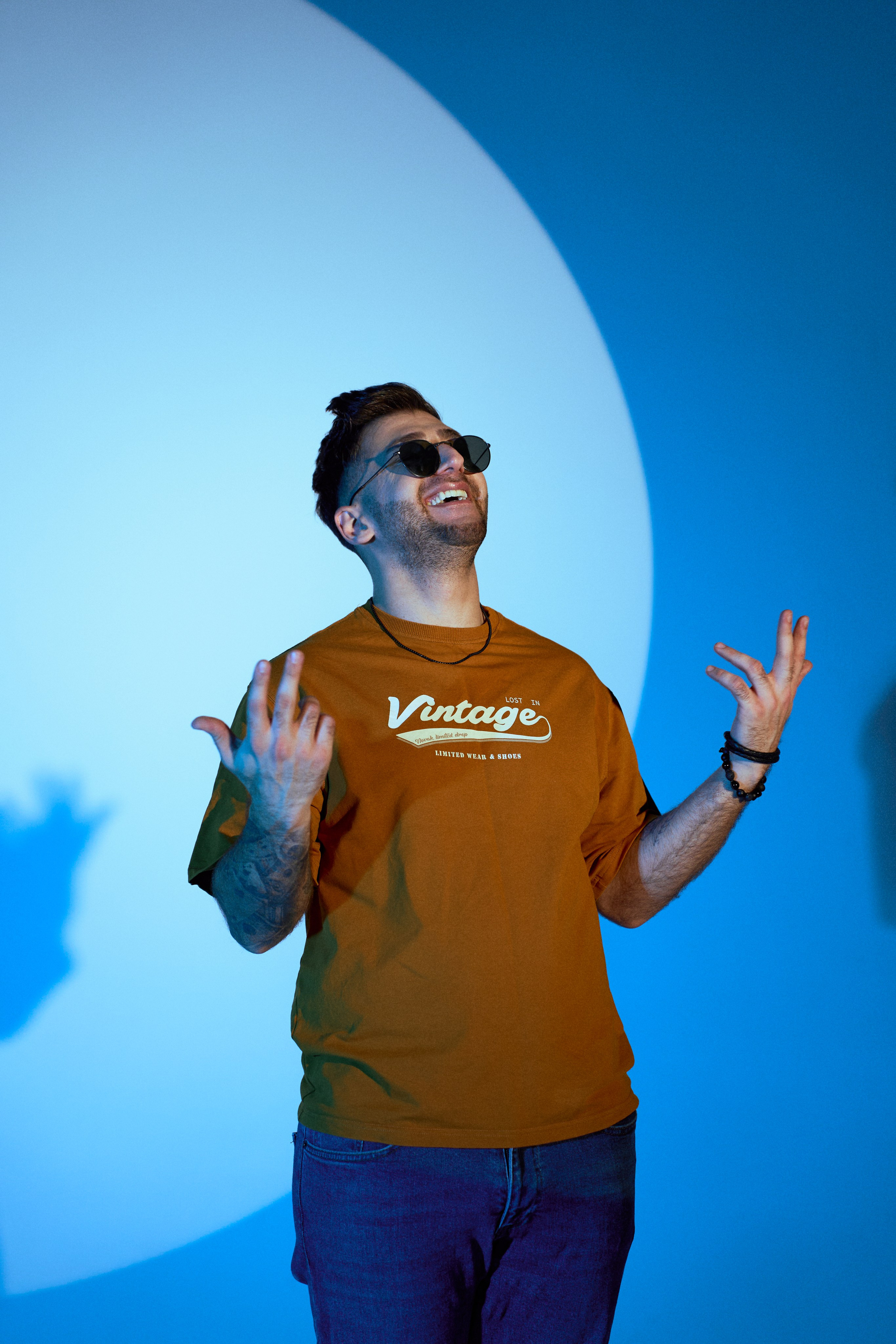 TIMANIO. Фотограф