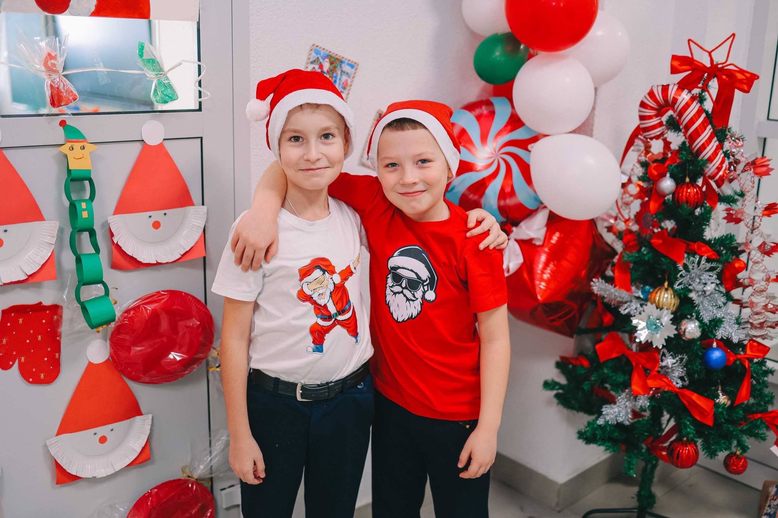 Новогодняя в школе 2 класс. Семейный фотограф Тюмень, фотограф на роды Салмина Мария
