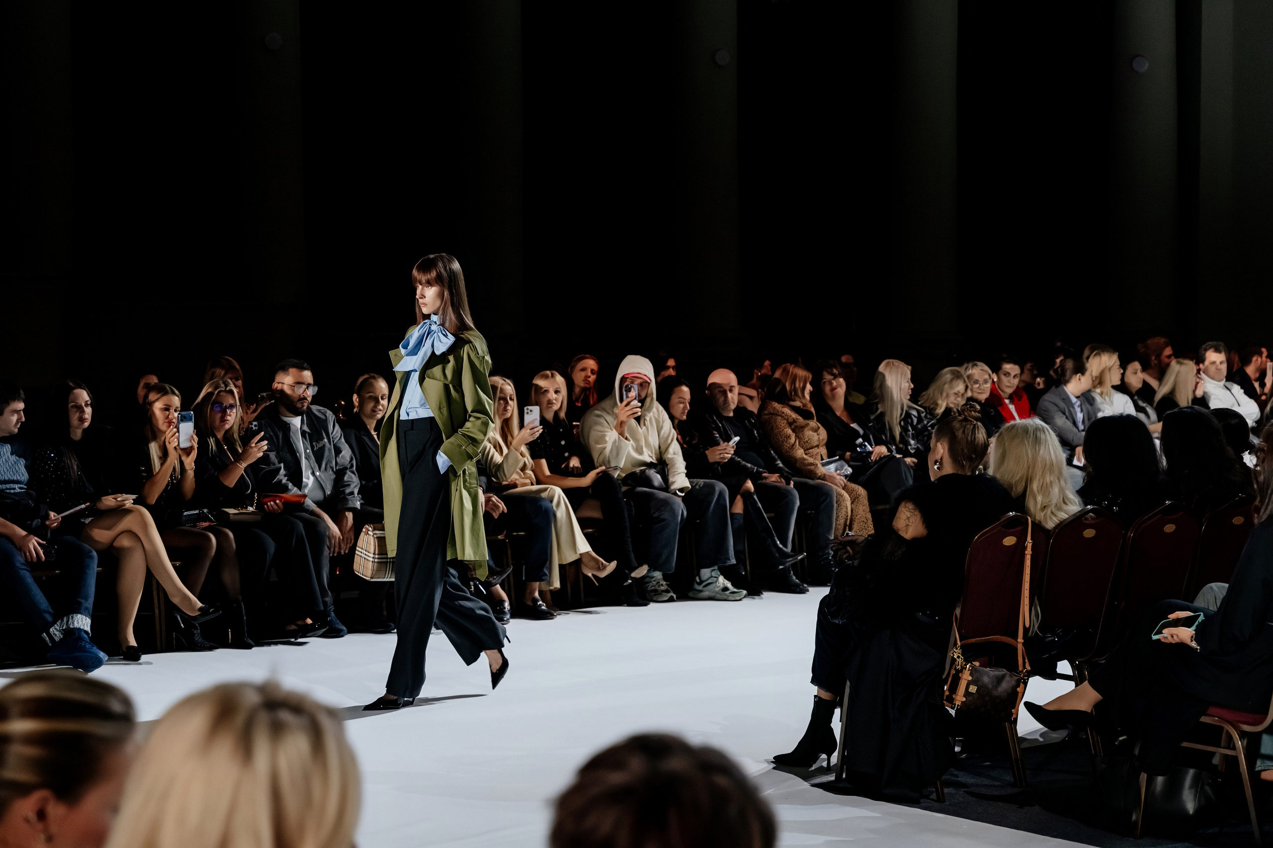 TSUM FASHION SHOW 2025. Свадебный и семейный фотограф в Сочи Никита Пищов