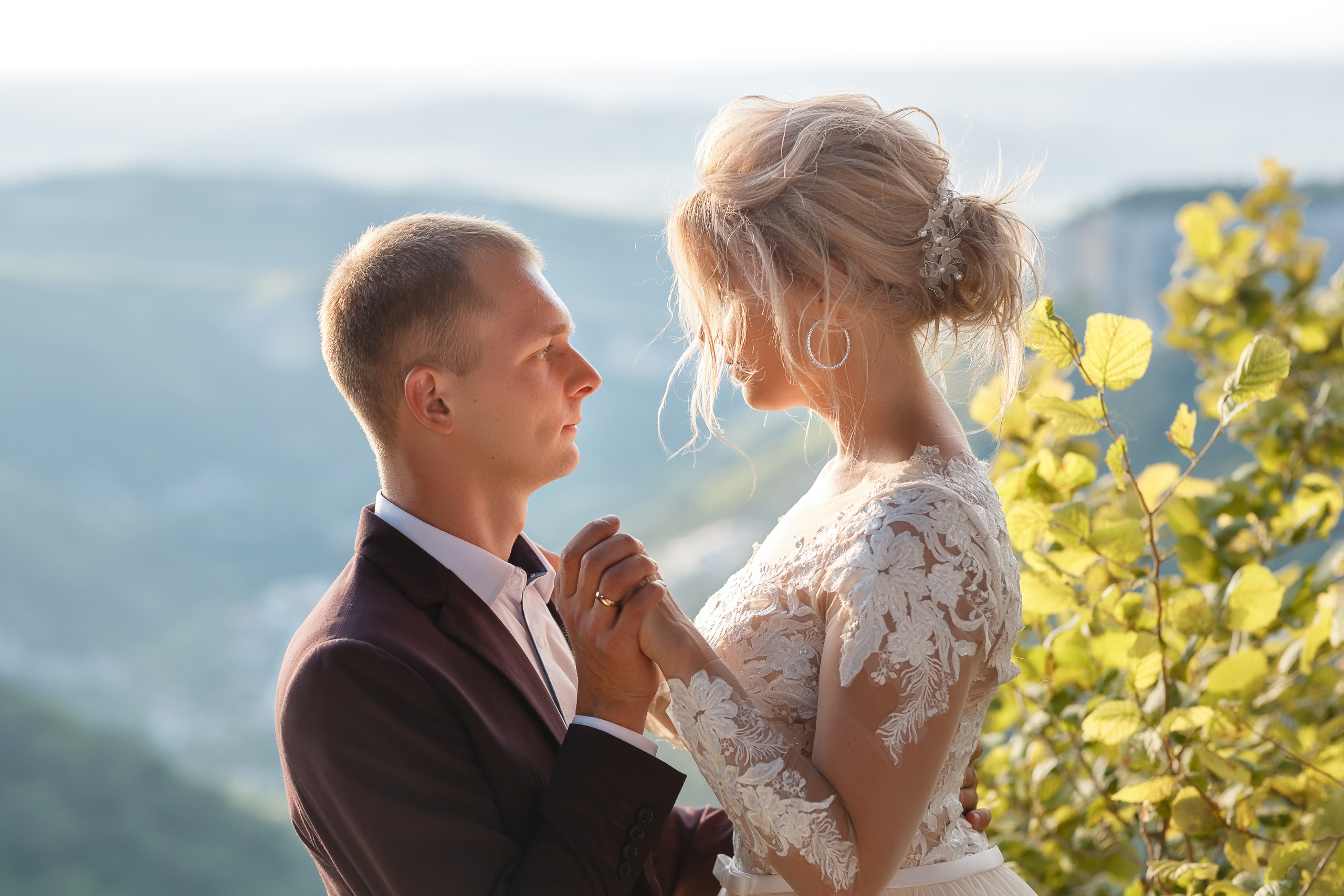 По дороге с облаками. Свадебная прогулка Даши и Алексея в Крыму. Свадебный фотограф в Крыму и Севастополе Ольга Баскакова