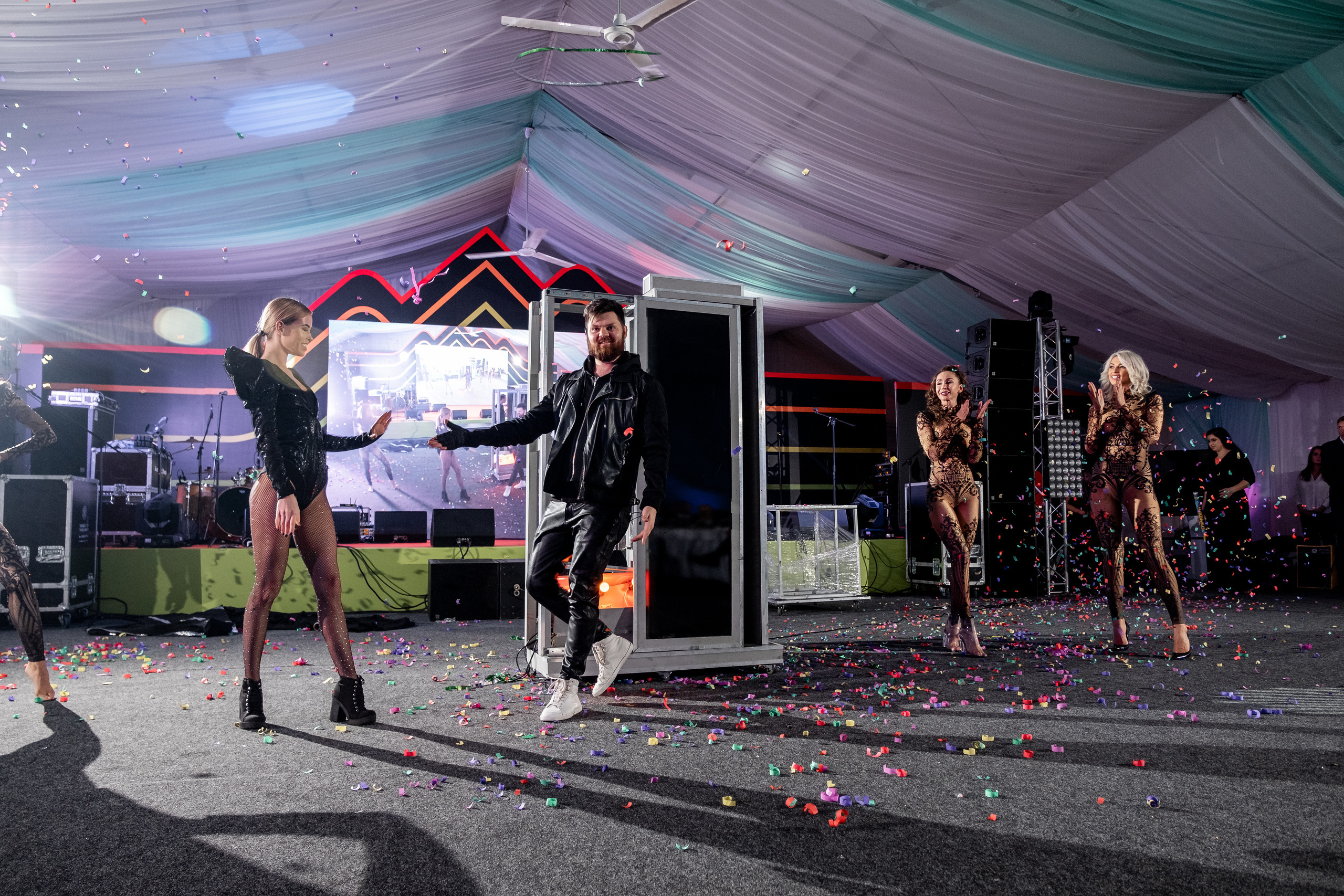 Корпоратив 20 лет Alpari. Свадебный и семейный фотограф