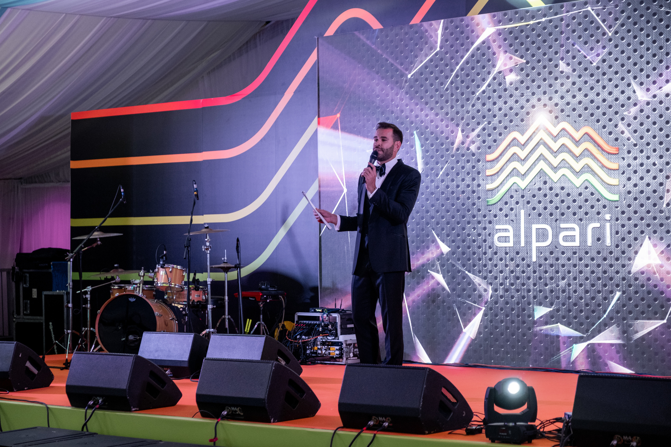 Корпоратив 20 лет Alpari. Свадебный и семейный фотограф