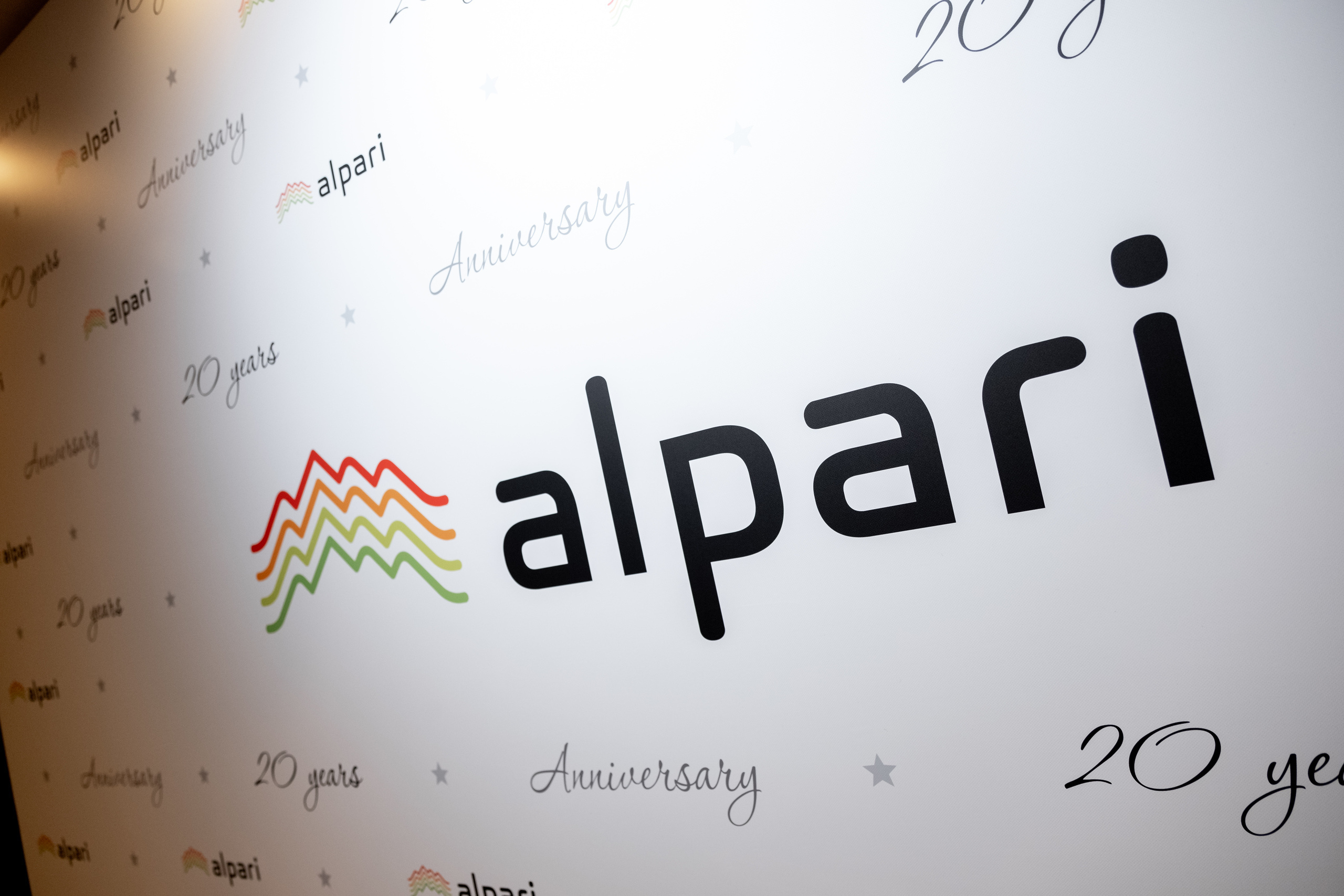 Корпоратив 20 лет Alpari. Свадебный и семейный фотограф