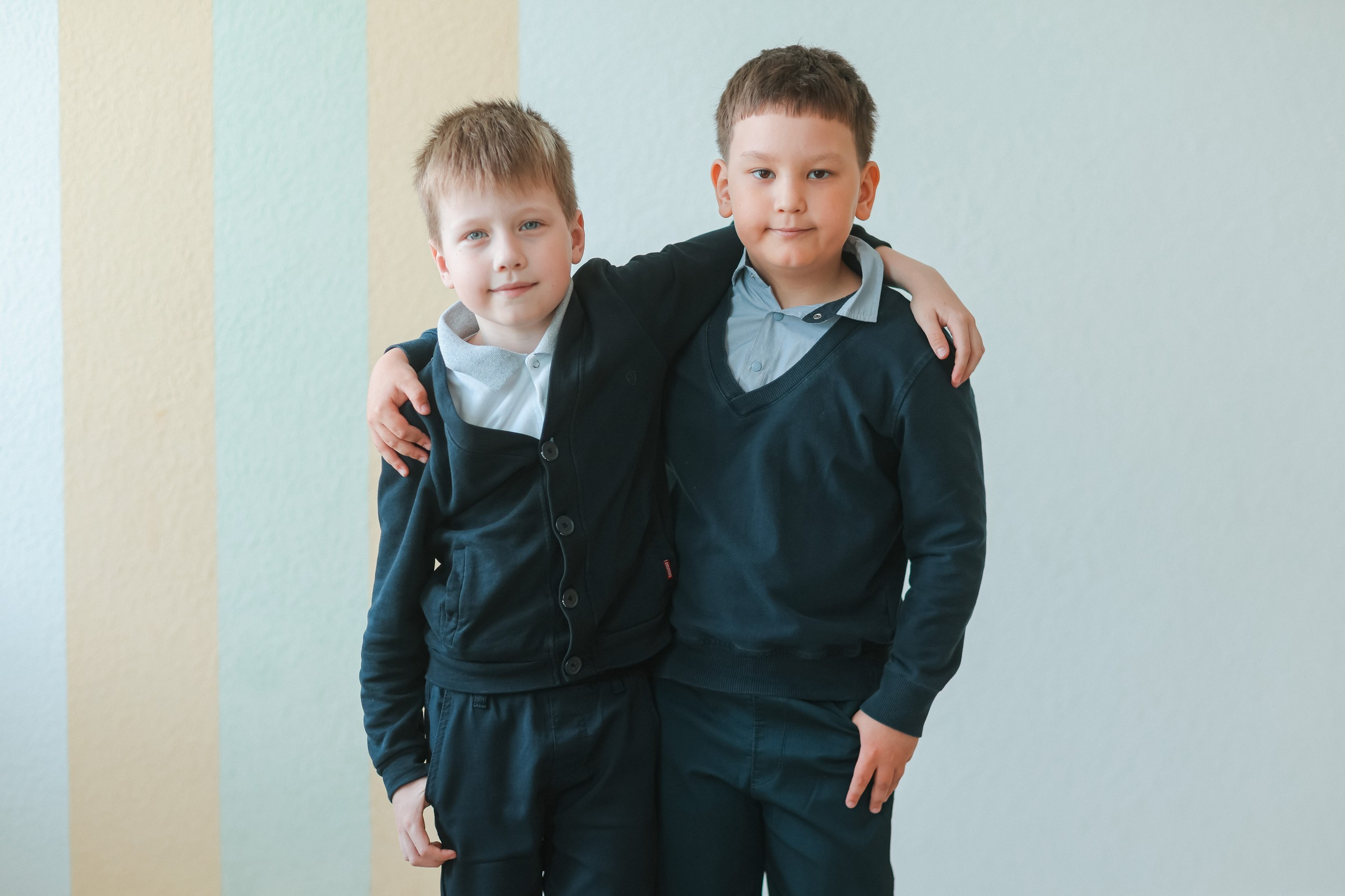 2 класс общее портрет с другом. Семейный фотограф Тюмень, фотограф на роды Салмина Мария