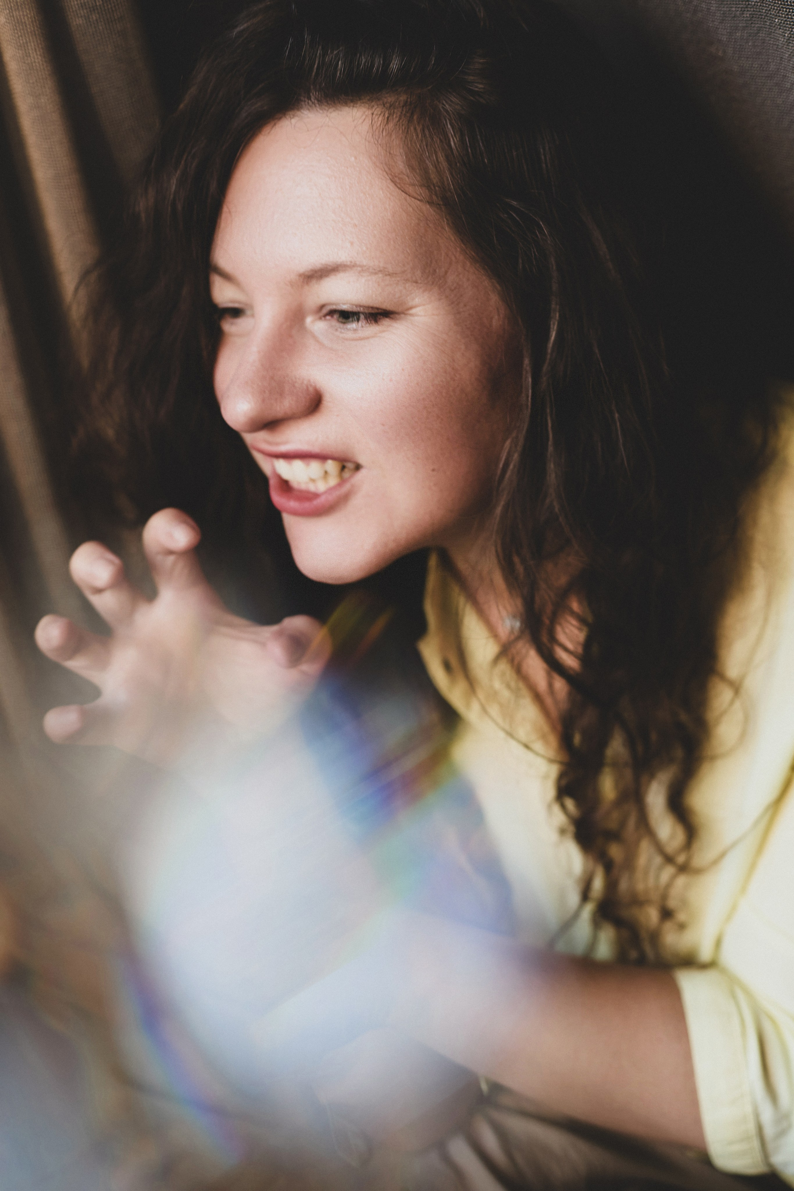 Художественная женская фотосессия эмоций с мягким светом, фотограф Ирина Подборская, Санкт-Петербург 