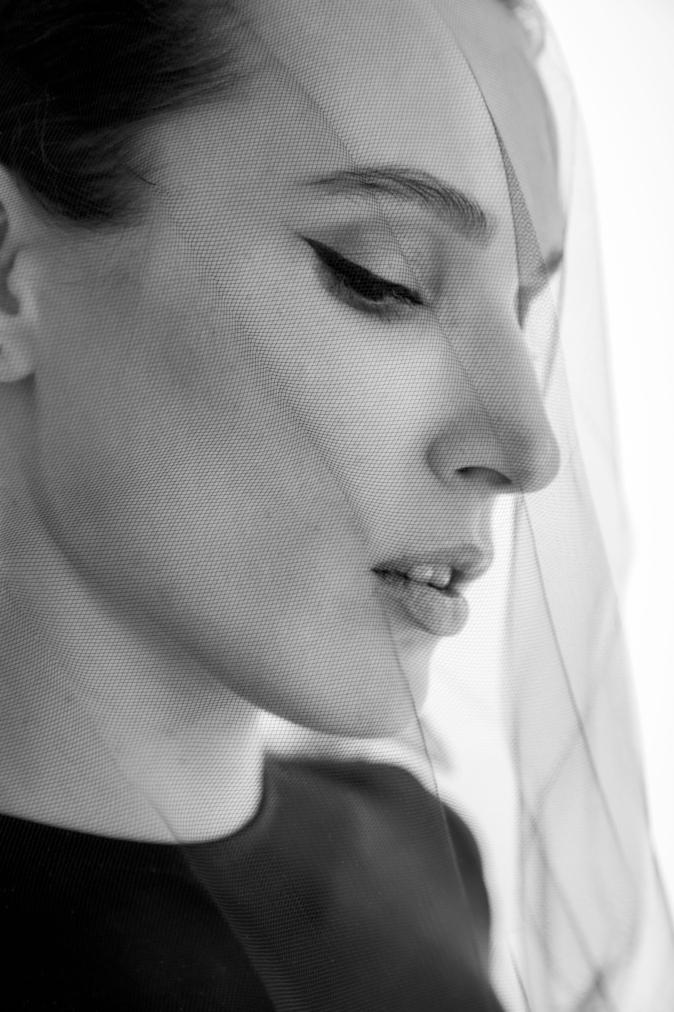 Фотосессия в студии в стиле Vogue. Свадебный фотограф в Москве Элина Ларченкова. Фото, которые цепляют