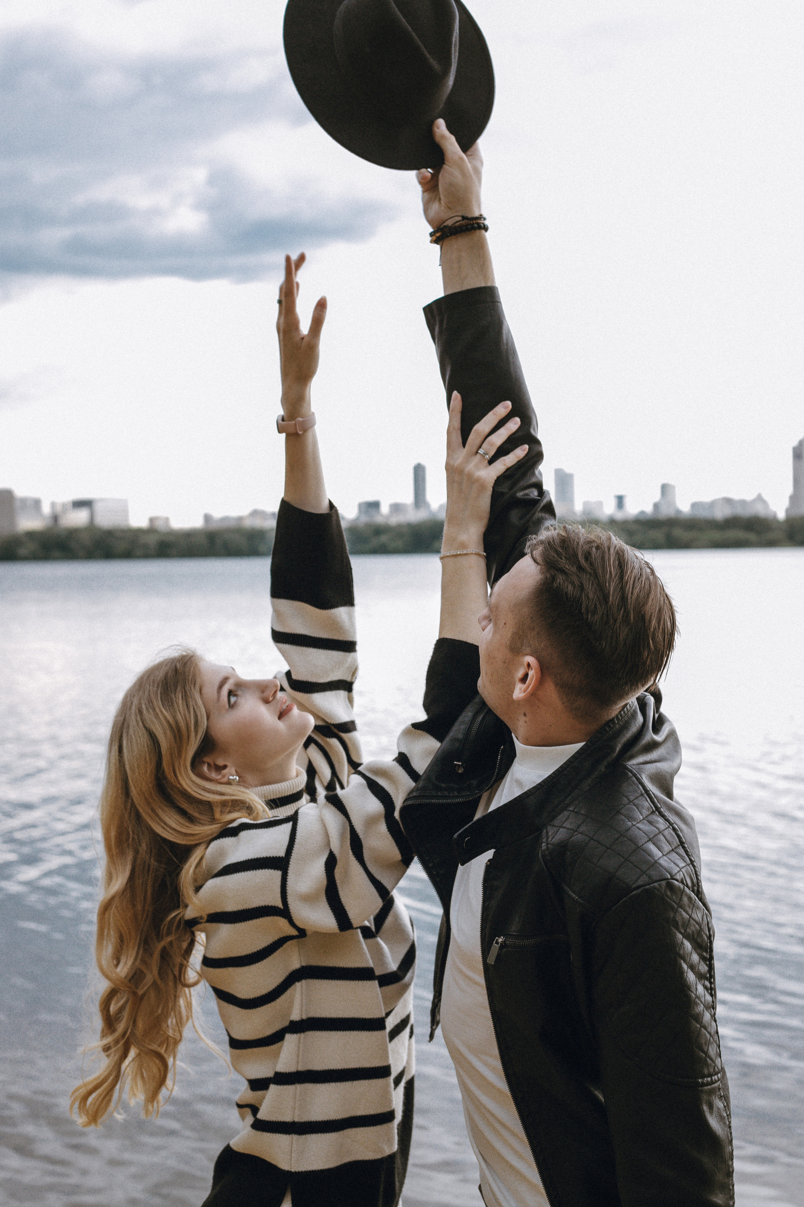 Lovestory на пляже. Свадебный фотограф в Москве Элина Ларченкова. Фото, которые цепляют