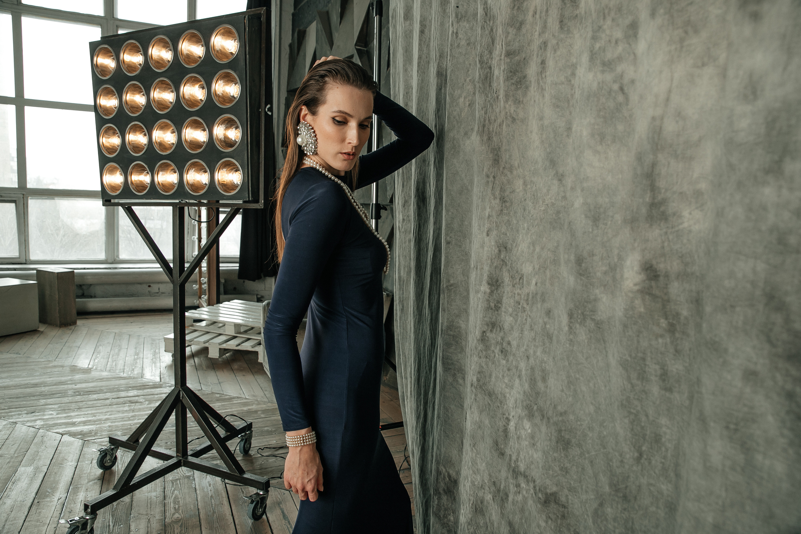 Фотосессия в студии в стиле Vogue. Свадебный фотограф в Москве Элина Ларченкова. Фото, которые цепляют