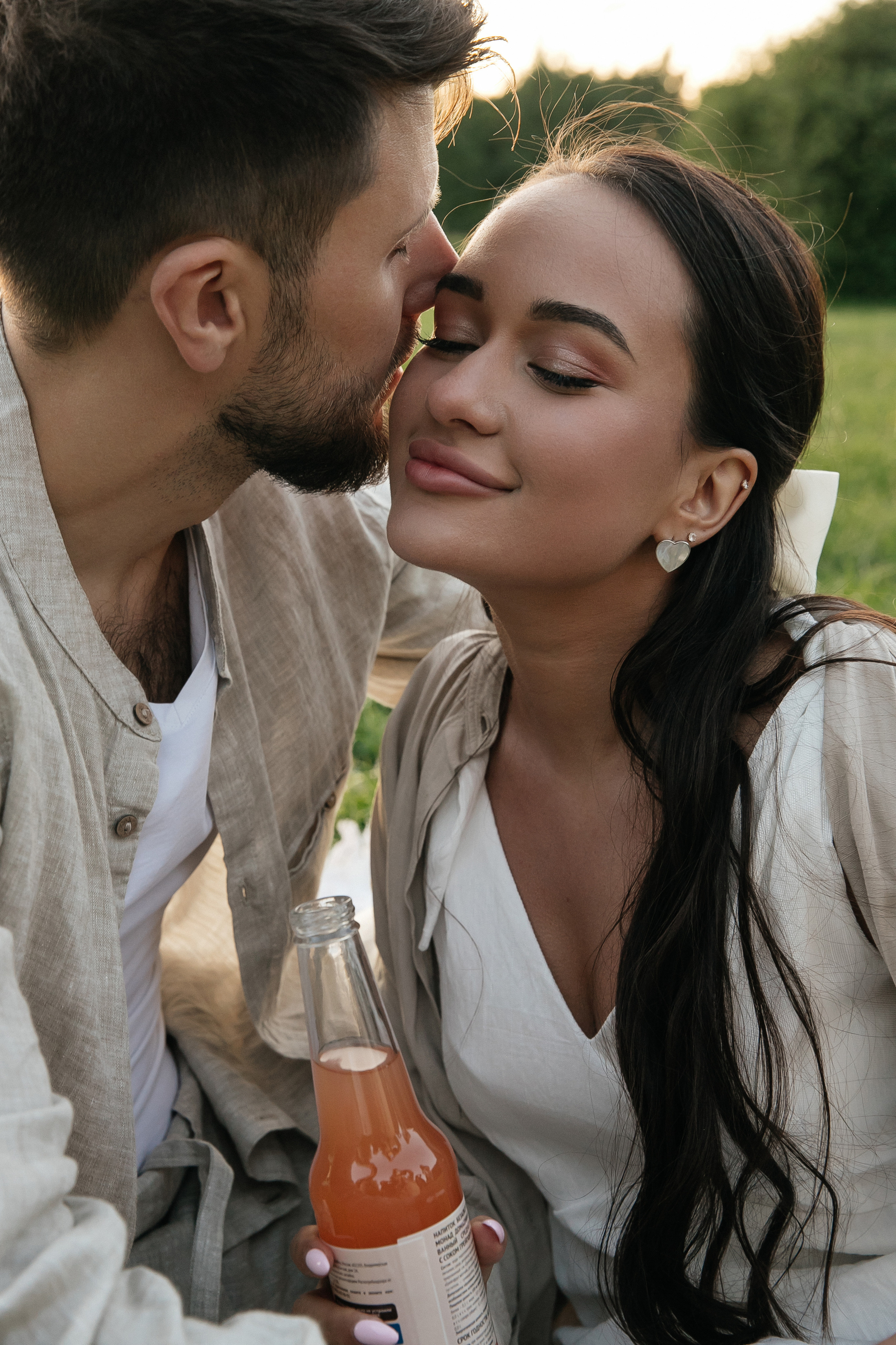 Lovestory в парке Коломенское. Свадебный фотограф в Москве Элина Ларченкова. Фото, которые цепляют