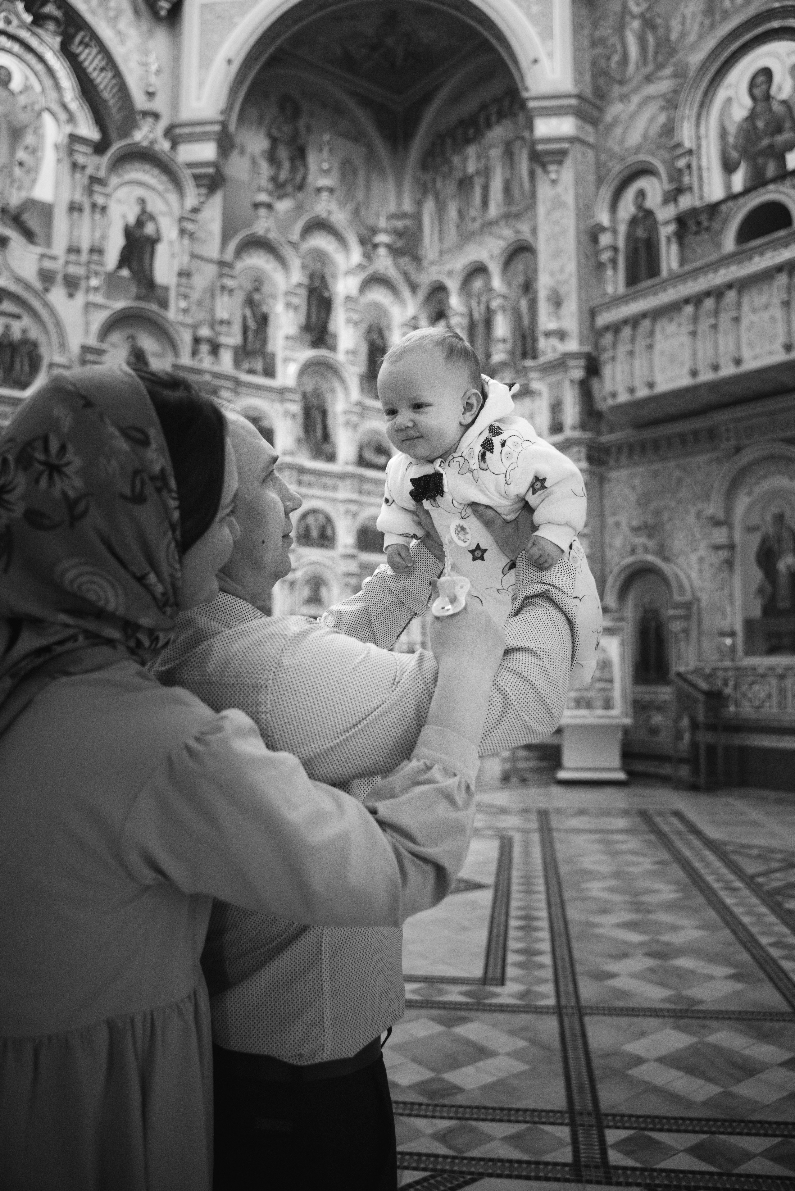 Крещение Кирилла (Храм всех святых). Семейный фотограф в Минске Дарья Дреко