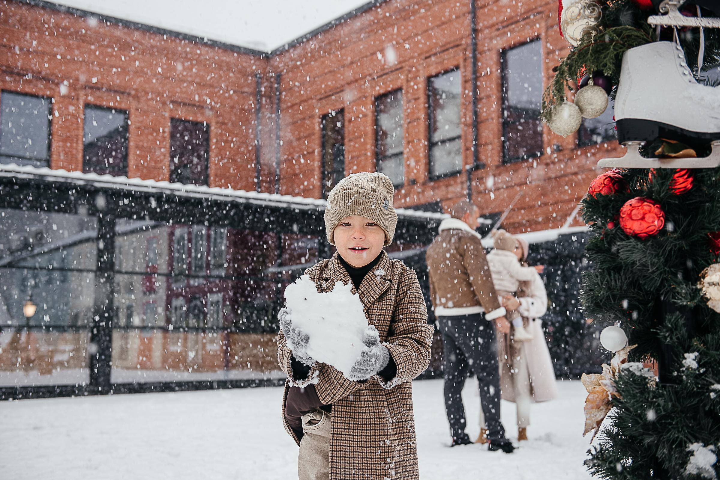 Снег в Краснодаре. Семейная фотосессия. Екатерина Бакурова — контент фотограф, женский фотограф в Краснодаре