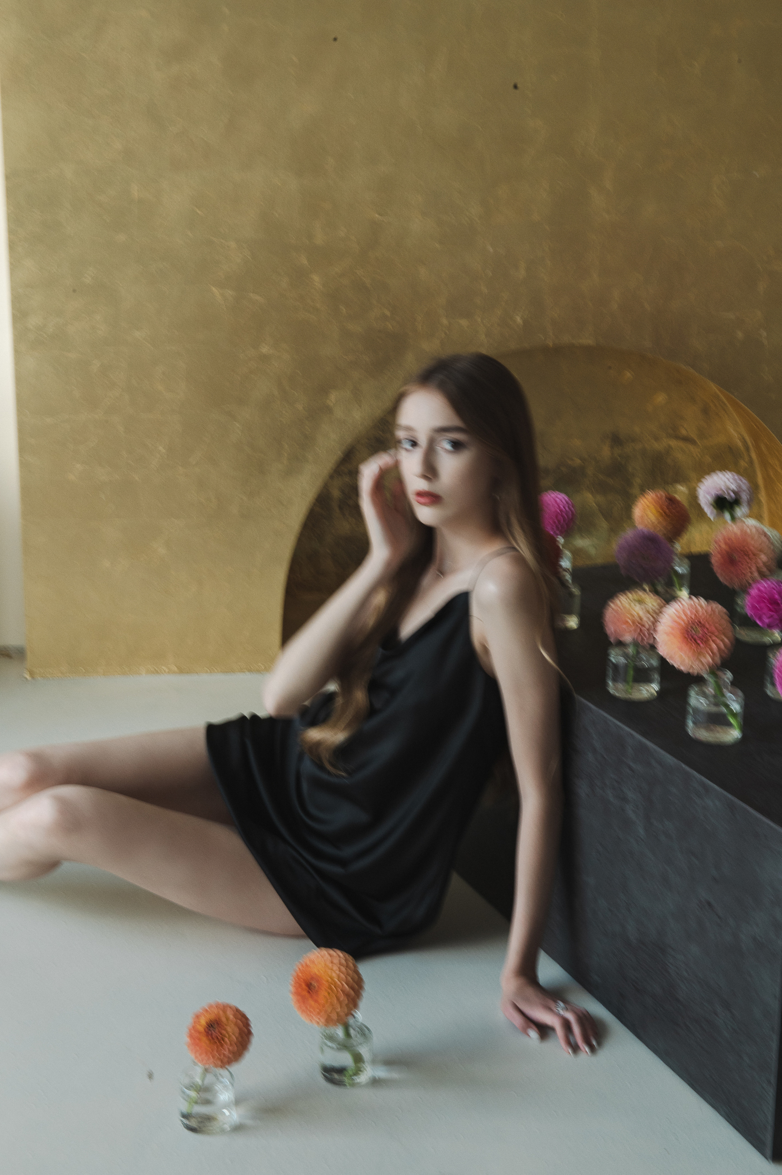 Портретная фотосъемка в студии. Екатерина Бакурова — контент фотограф, женский фотограф в Краснодаре