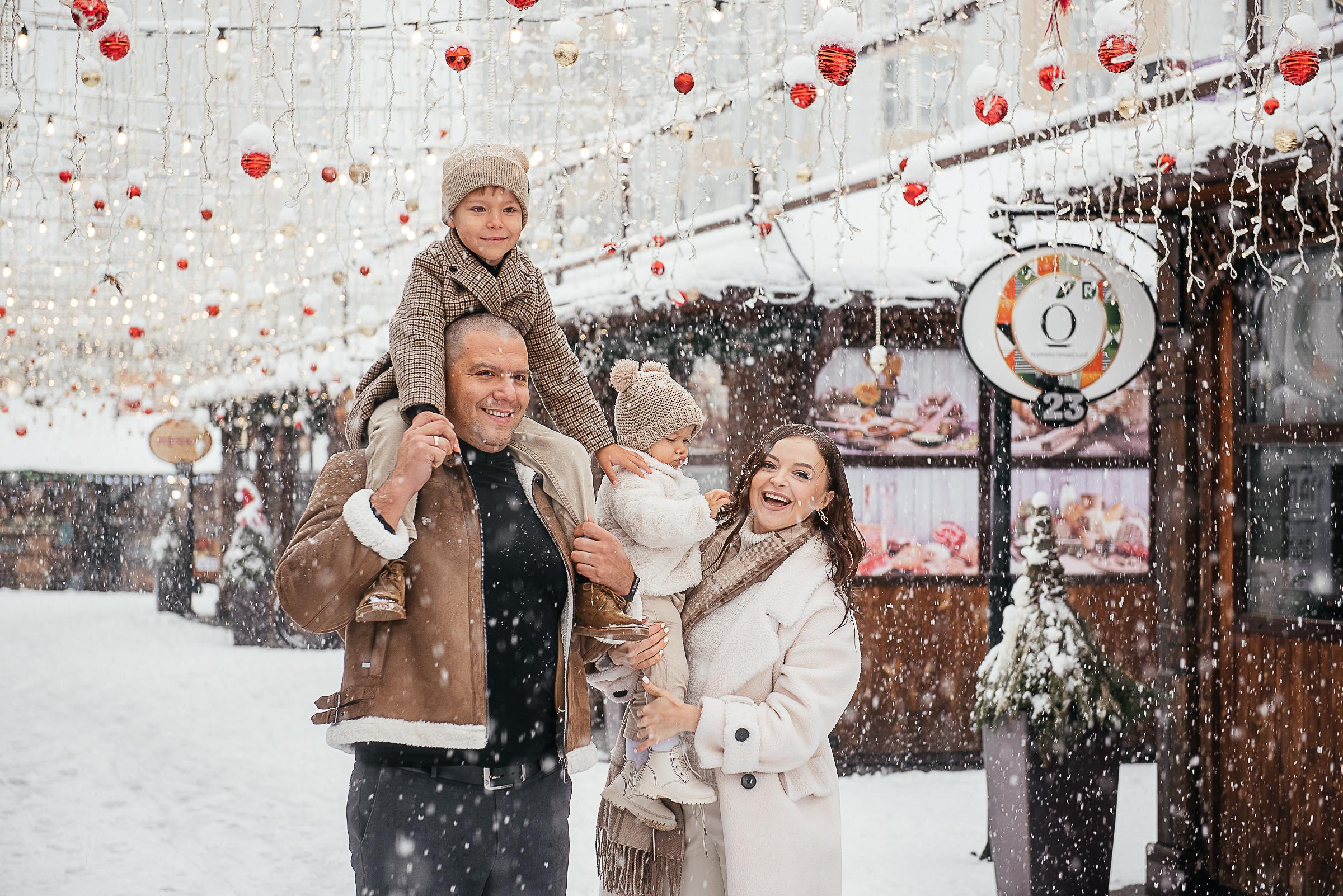 Снег в Краснодаре. Семейная фотосессия. Екатерина Бакурова — контент фотограф, женский фотограф в Краснодаре