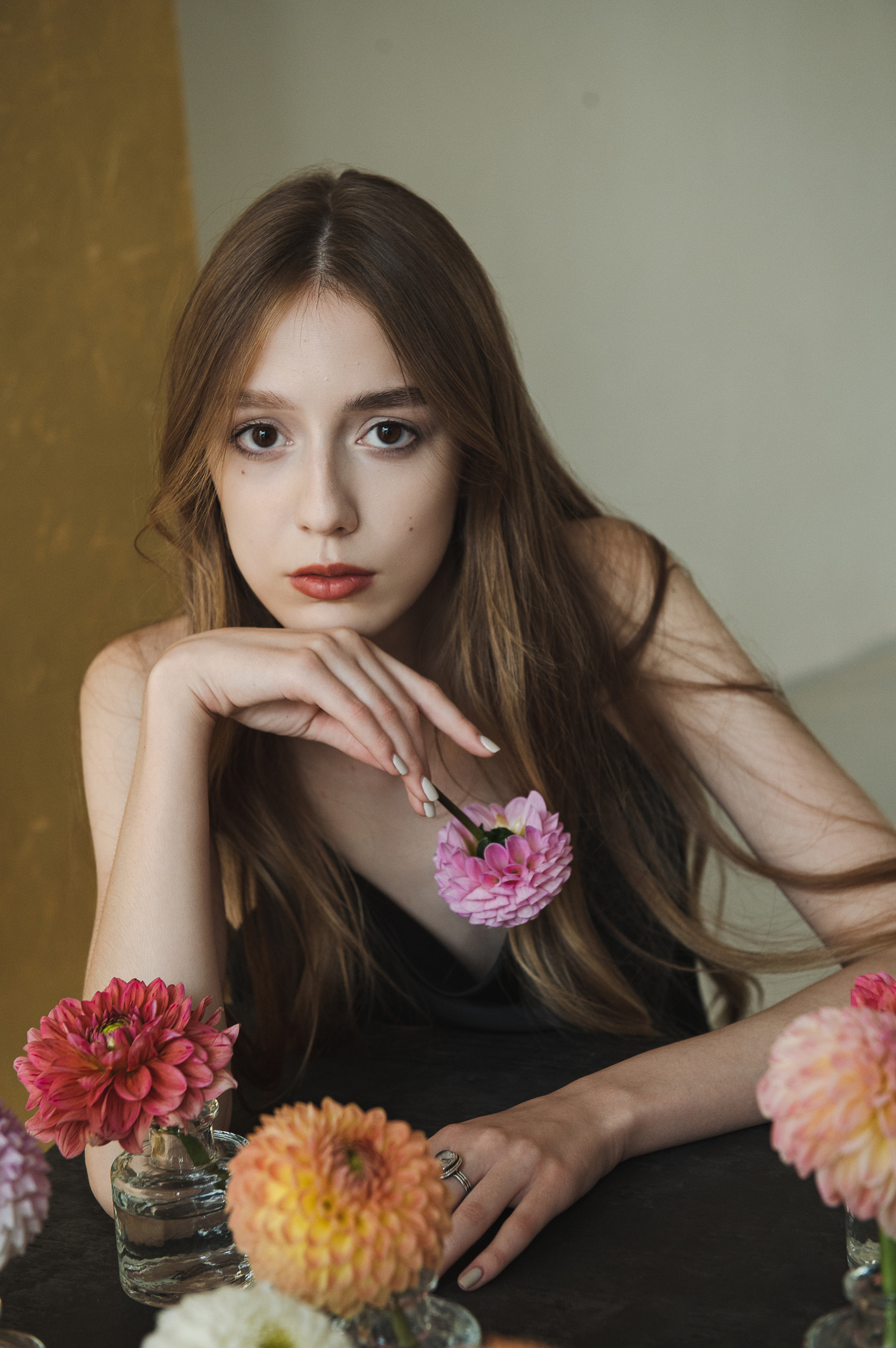 Портретная фотосъемка в студии. Екатерина Бакурова — контент фотограф, женский фотограф в Краснодаре