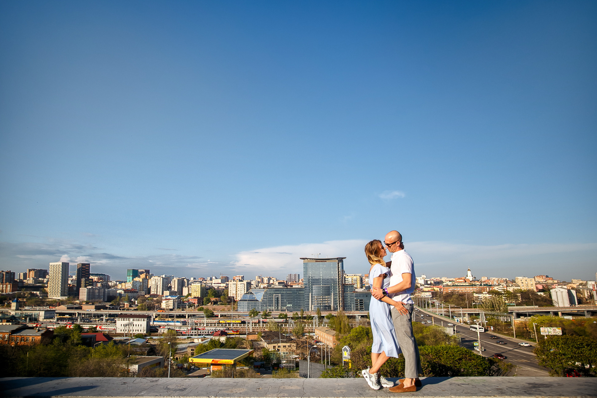 «Прогулка по старому Ростову». Свадебное фото и видео в Ростове-на-Дону, Краснодаре, Москве и Крыму