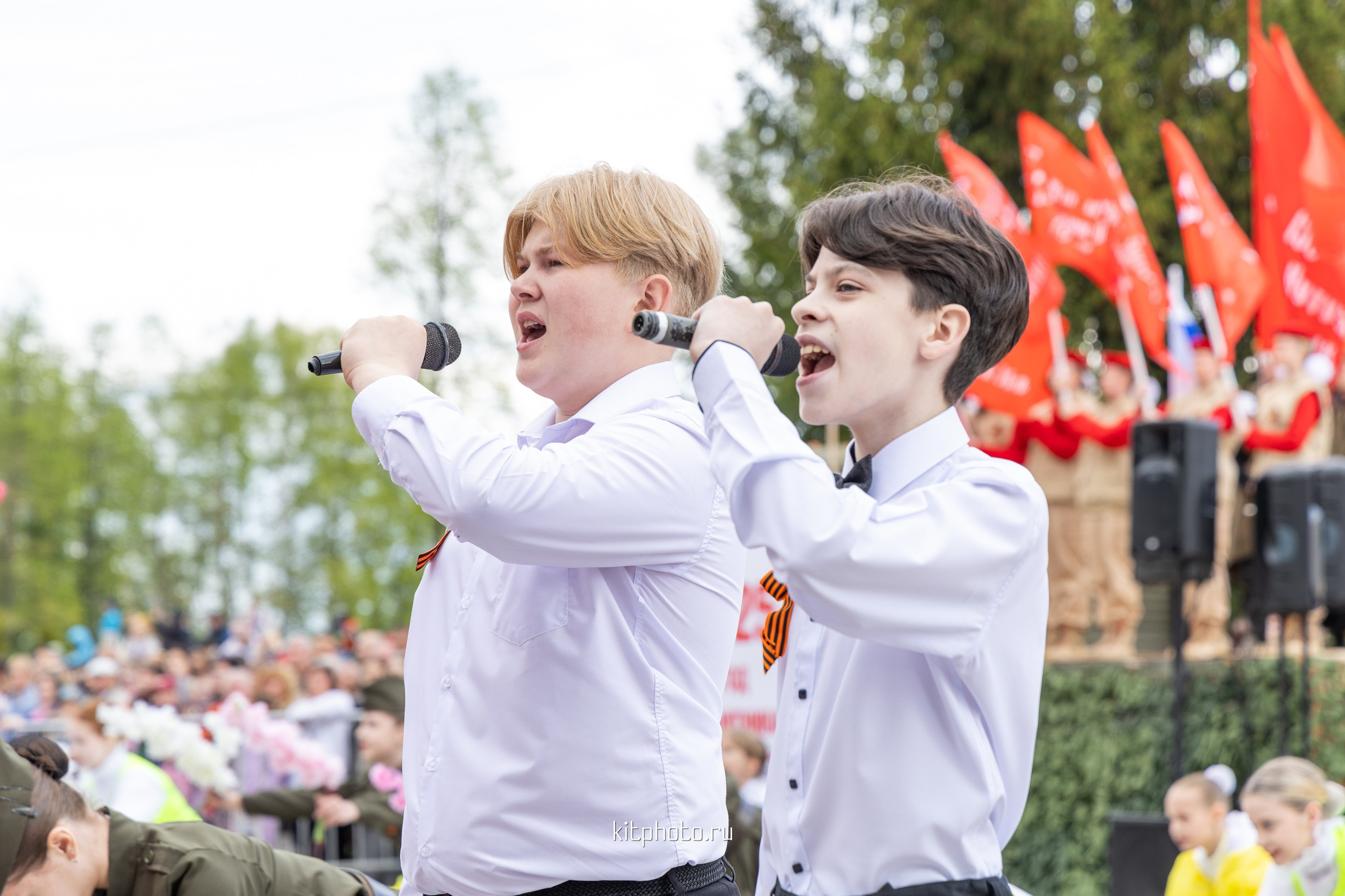 Фотосъёмка Дня Победы 2025 в Городце | Репортаж от KitPhoto. Фотограф Нижний Новгород Мария Китаева