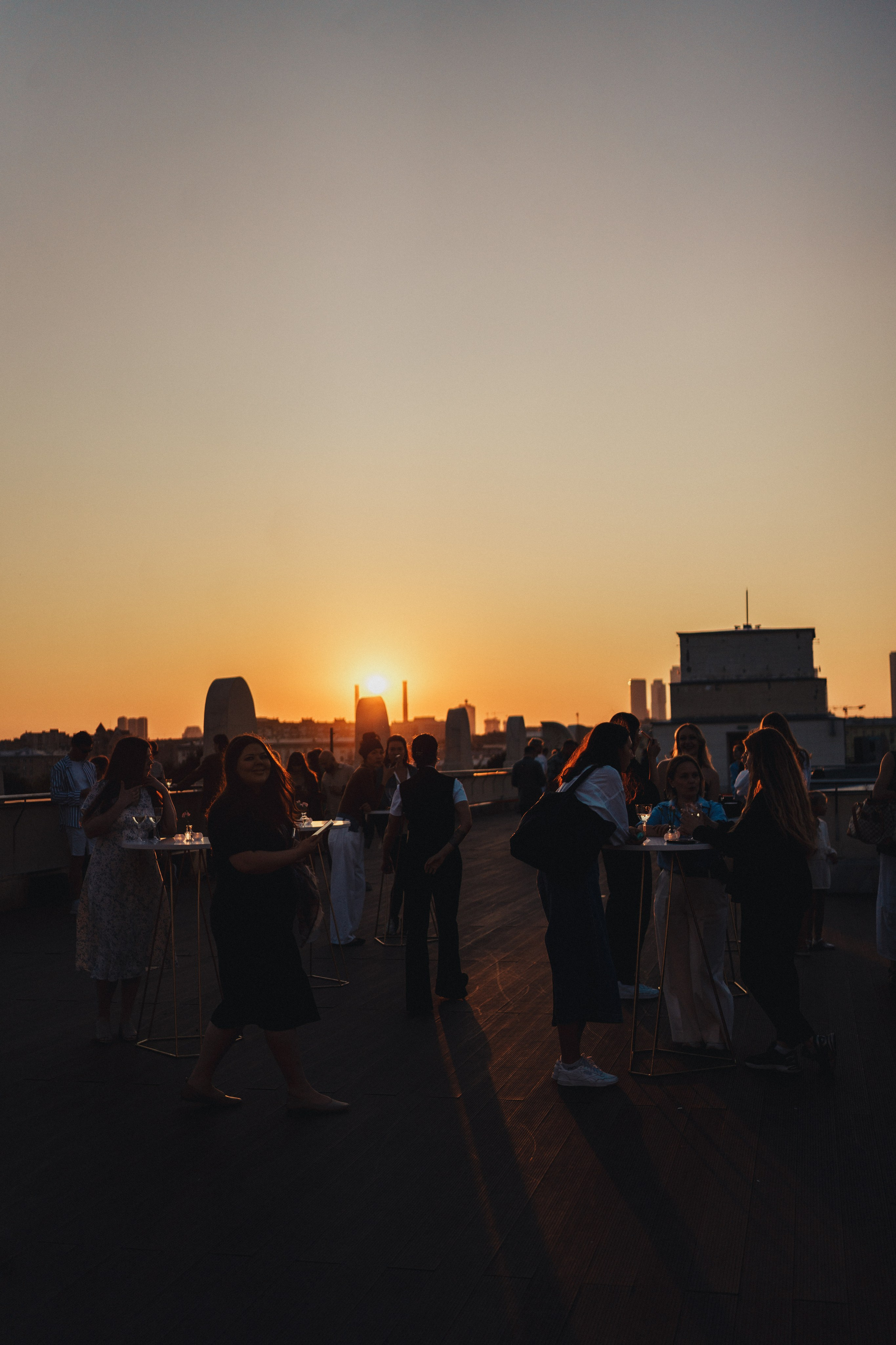 Выставка на крыше Парка Горького. Семейный и детский фотограф и видеограф в Москве, Серпухове и Тарусе Валерия Сорокина