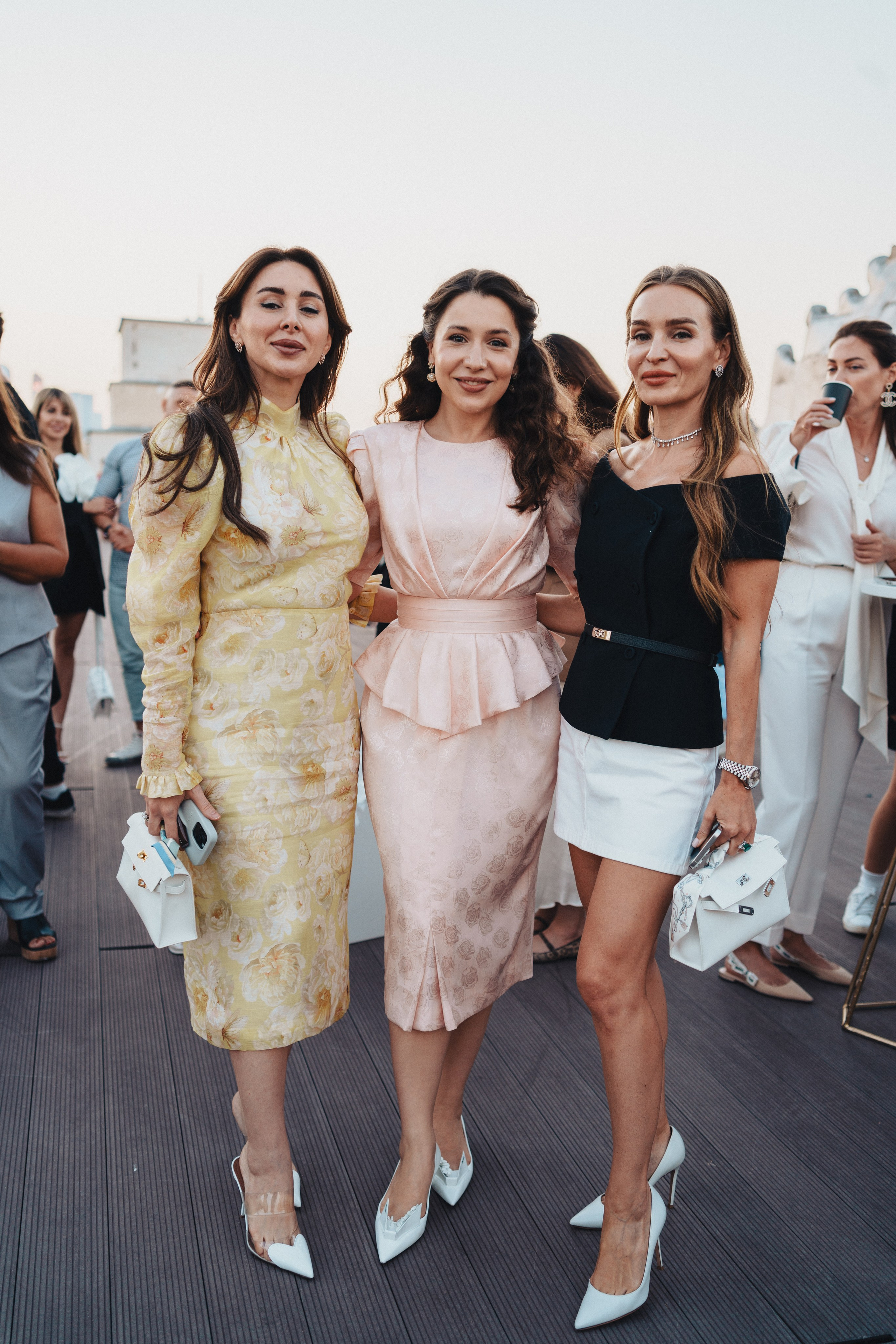 Выставка на крыше Парка Горького. Семейный и детский фотограф и видеограф в Москве, Серпухове и Тарусе Валерия Сорокина