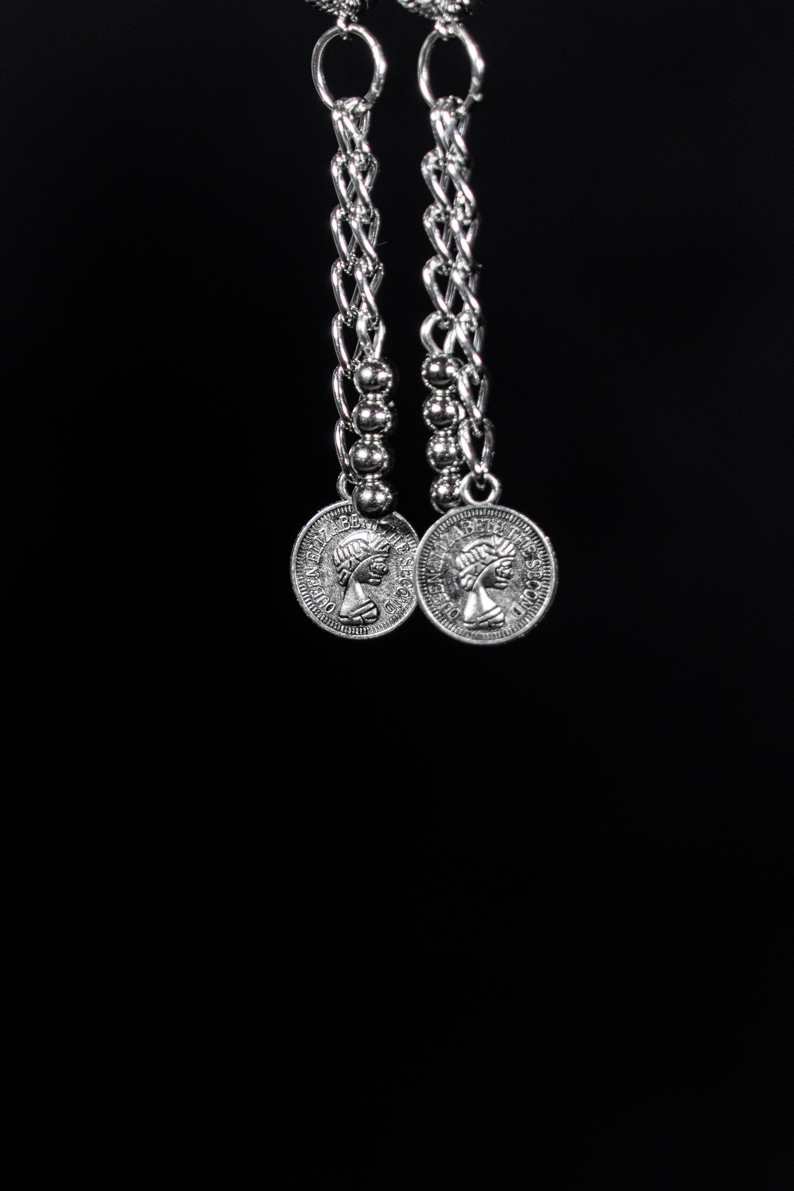 Фото бижутерии для маркетплейсов Ozon и Wildberries Предметная фотосъемка бижутерии для Wildberries и Ozon в Краснодаре. Шедевры для Вас! Фотограф и Видеограф в Краснодаре Пахиев Руслан