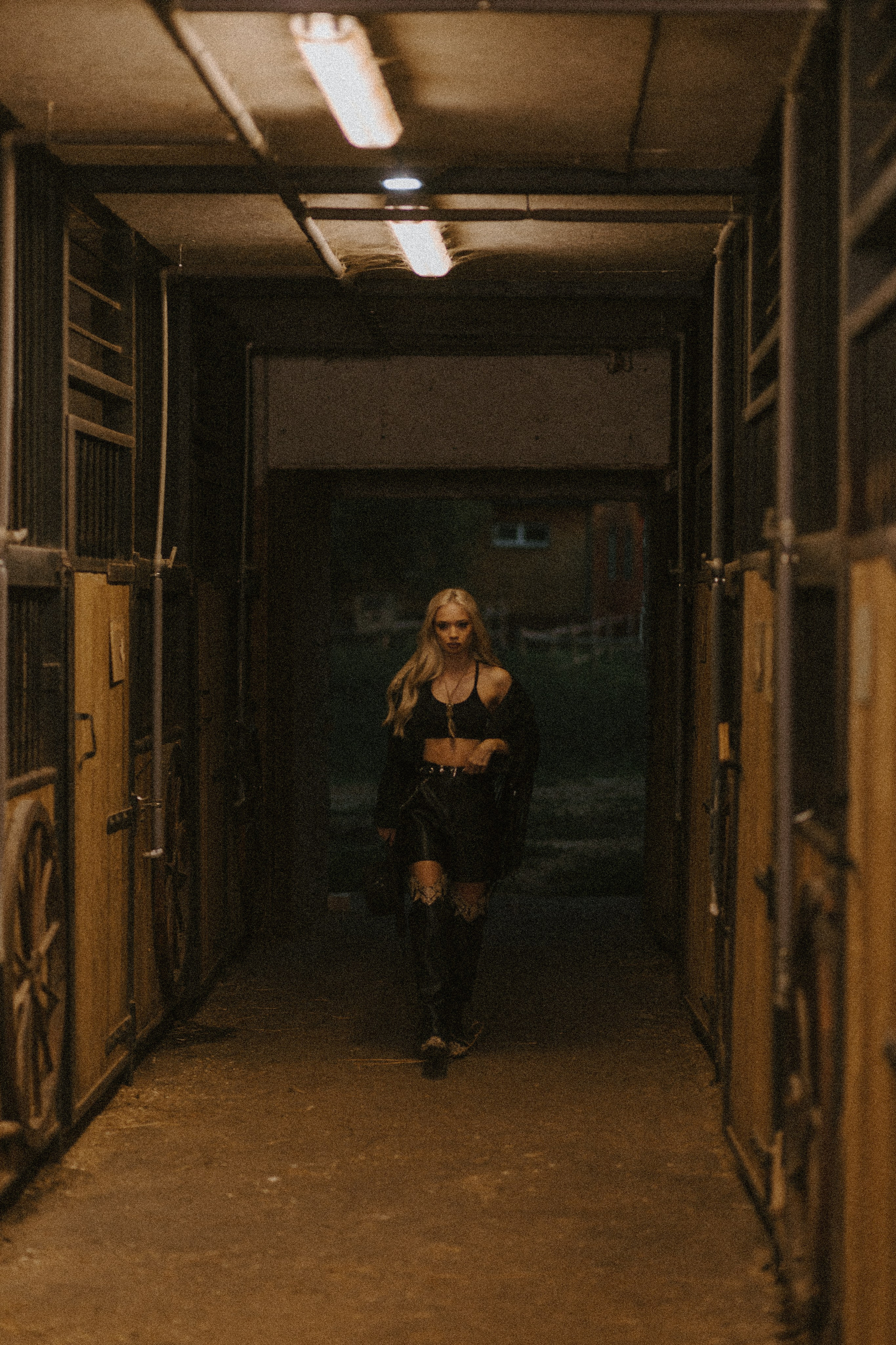 Надя «Вестерн». Павел Померанцев