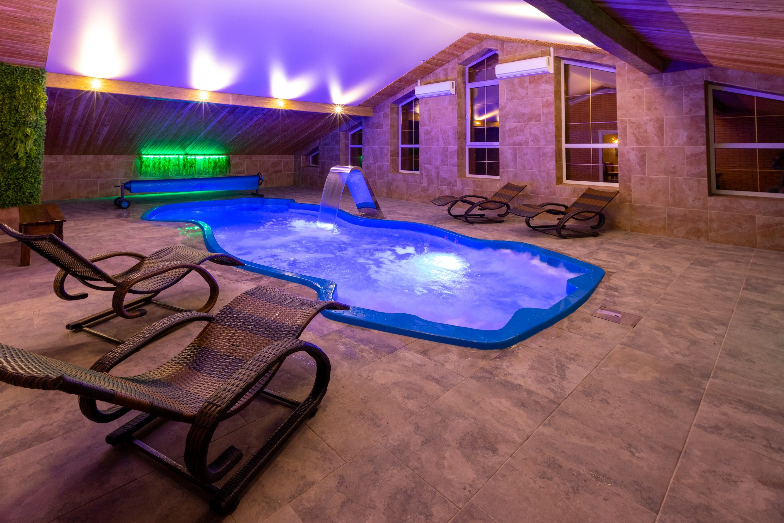 Большая Тросна вечером и новый бассейный комплекс. Фотограф в Туле Крупский АнДРей. Фотостудия «КАДР71» в Туле