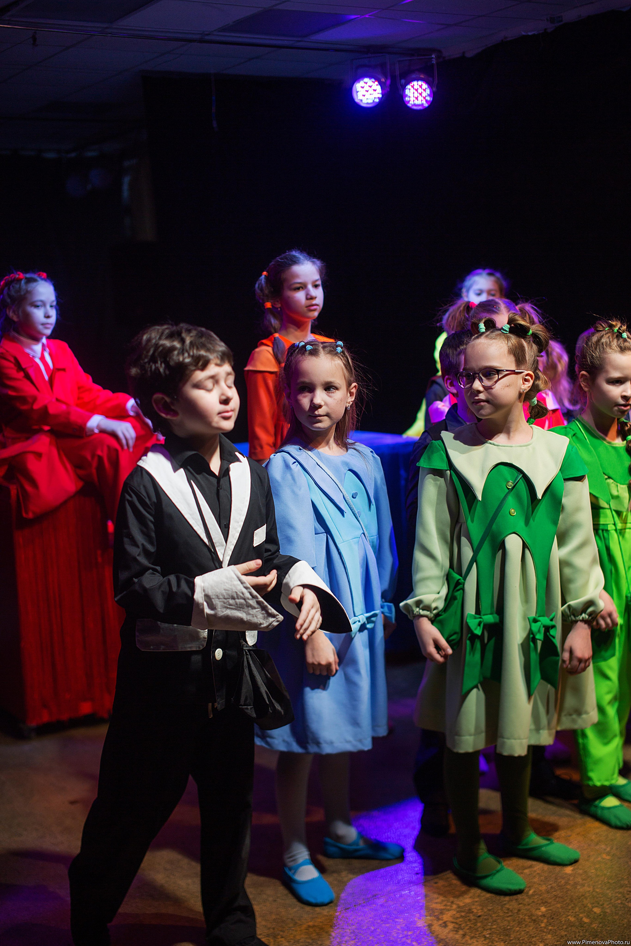 Карандаши «Театрум» ДТЦ, февраль. Семейный и детский фотограф в Петрозаводске