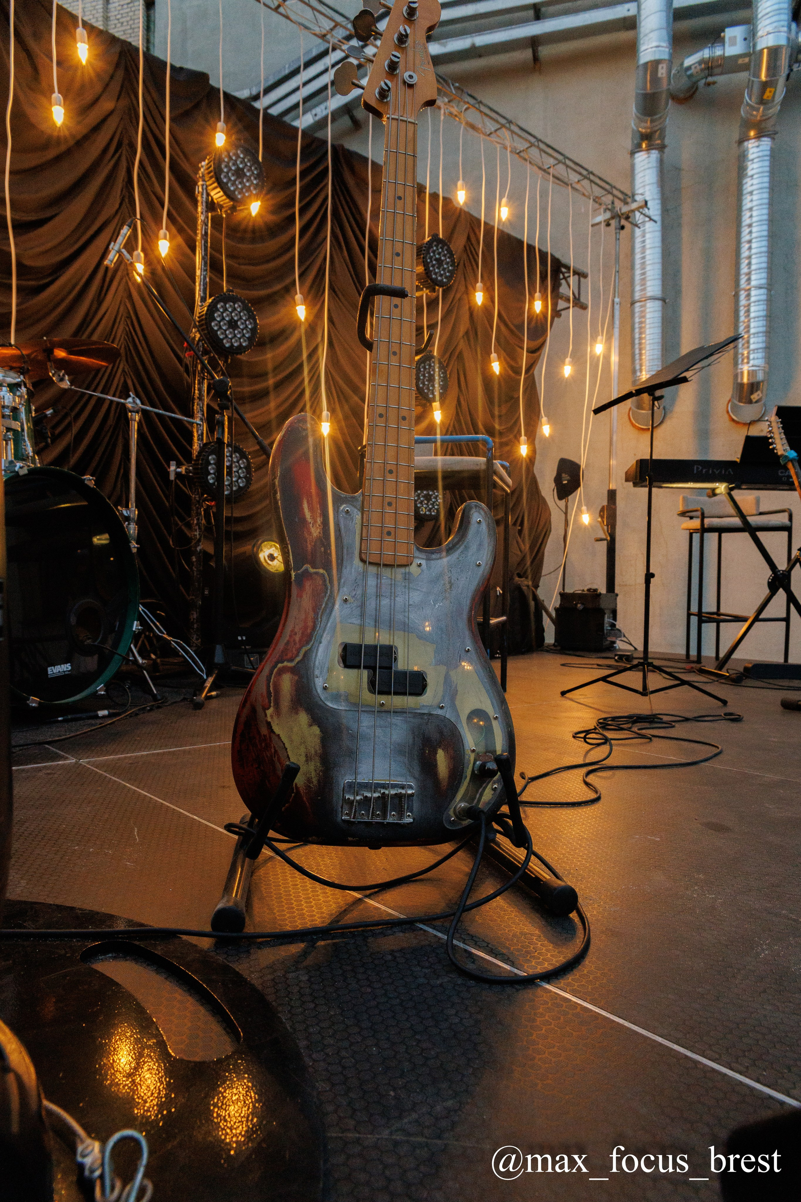 Вечеринки концерты движ. Свадебный, love фотограф