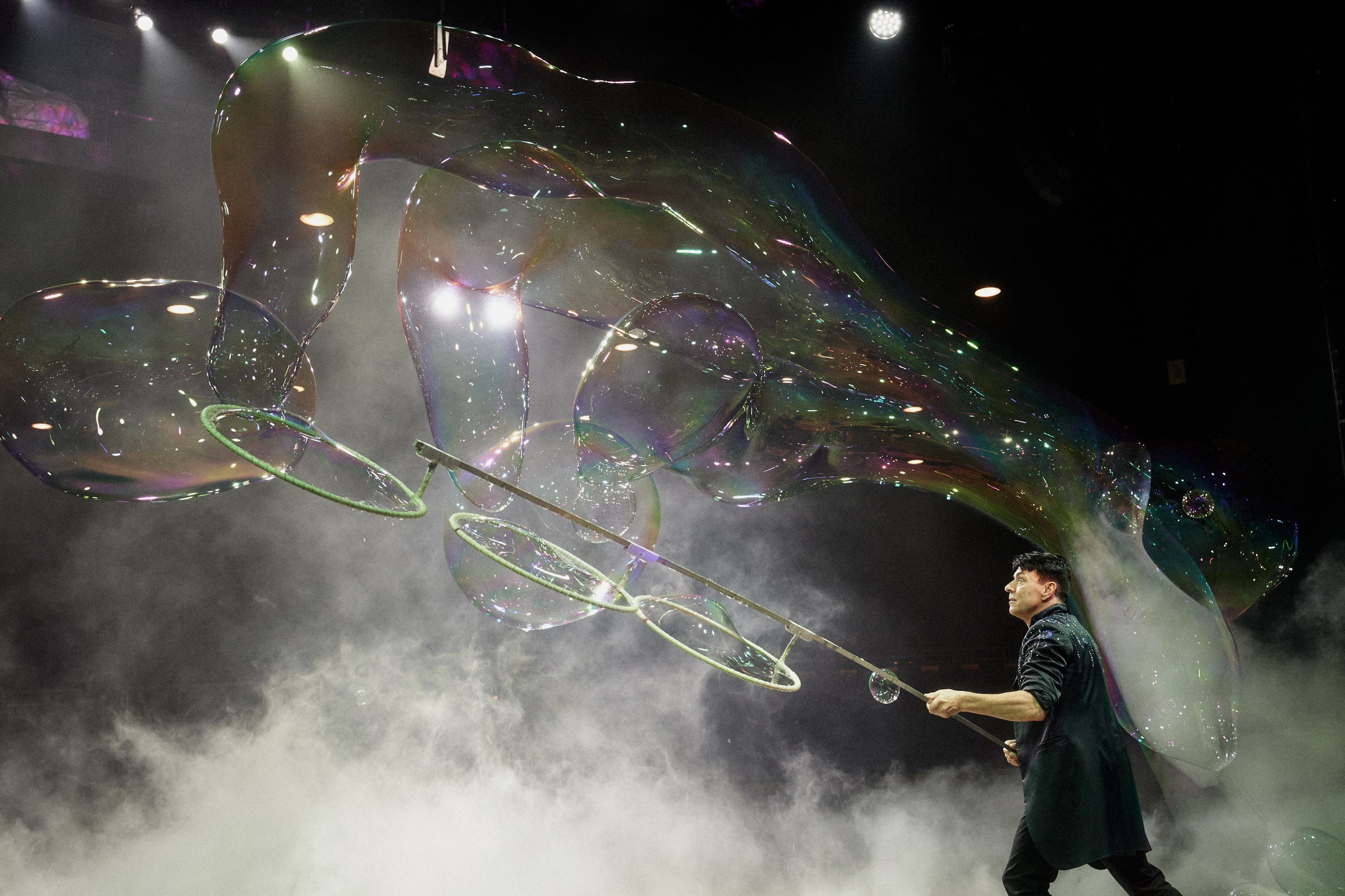 Ozon Bubble Show, Dollywood, Tennessy USA, July — August 2024. Фотограф, визуальный артист, режиссер коротких фильмов в Нови Сад Жанна Тюгай