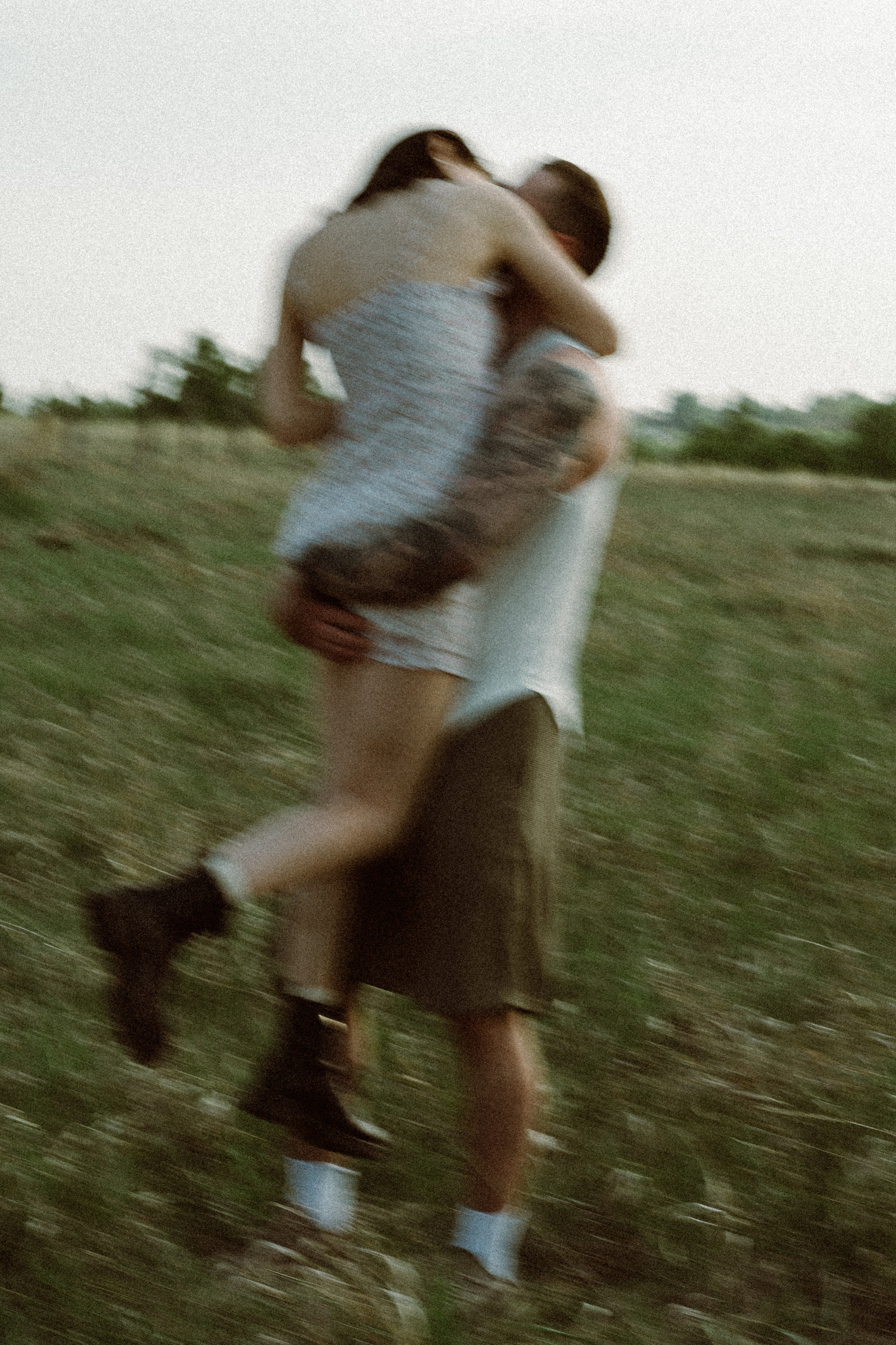 Фотосессия Love Story. Фотограф в Барнауле Дарья Бутурлакина. Люби.Цени.Касайся