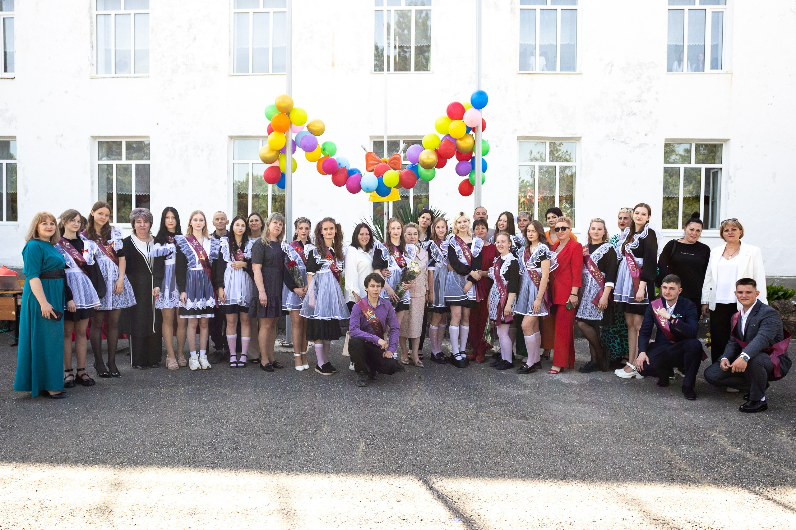 Последний звонок. Выпускные альбомы Майкоп, Краснодар Елена Золотарева