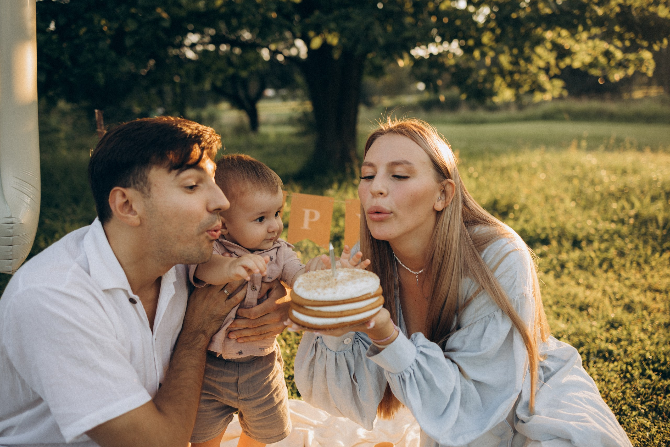Семейная фотосессия Москва, семейный фотограф в Москве, семейная фотосессия, детский фотограф, семейная фотосессия в парке, фотосессия с малышом, фотосессия годовасия, фотосессия в годик, семейная фотосессия в Коломенском