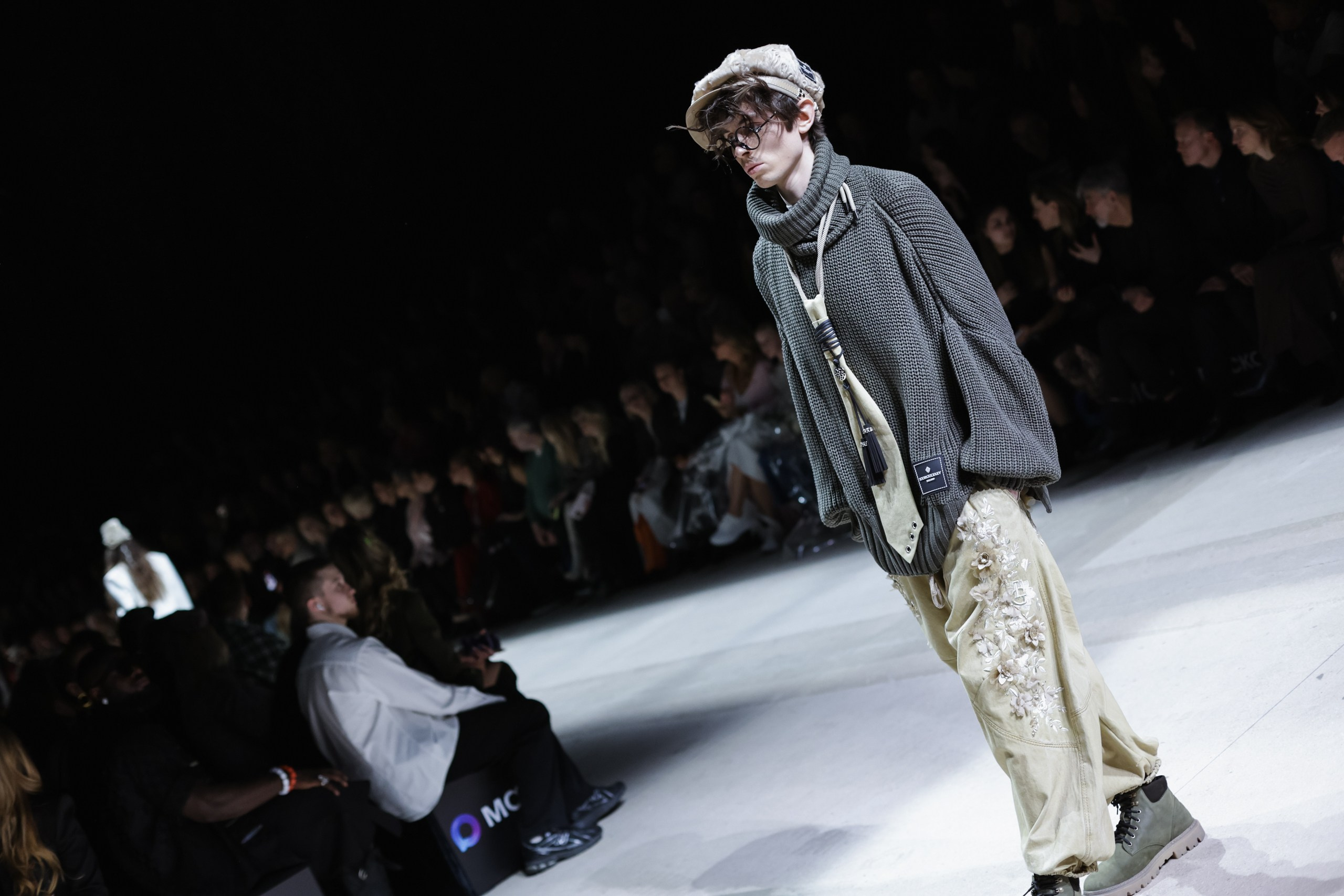 Показ IGOR GULYAEV — Moscow Fashion Week 19/03. Jane Kudryavtseva | MODEL PHOTO, PORTRAIT & EVENTS