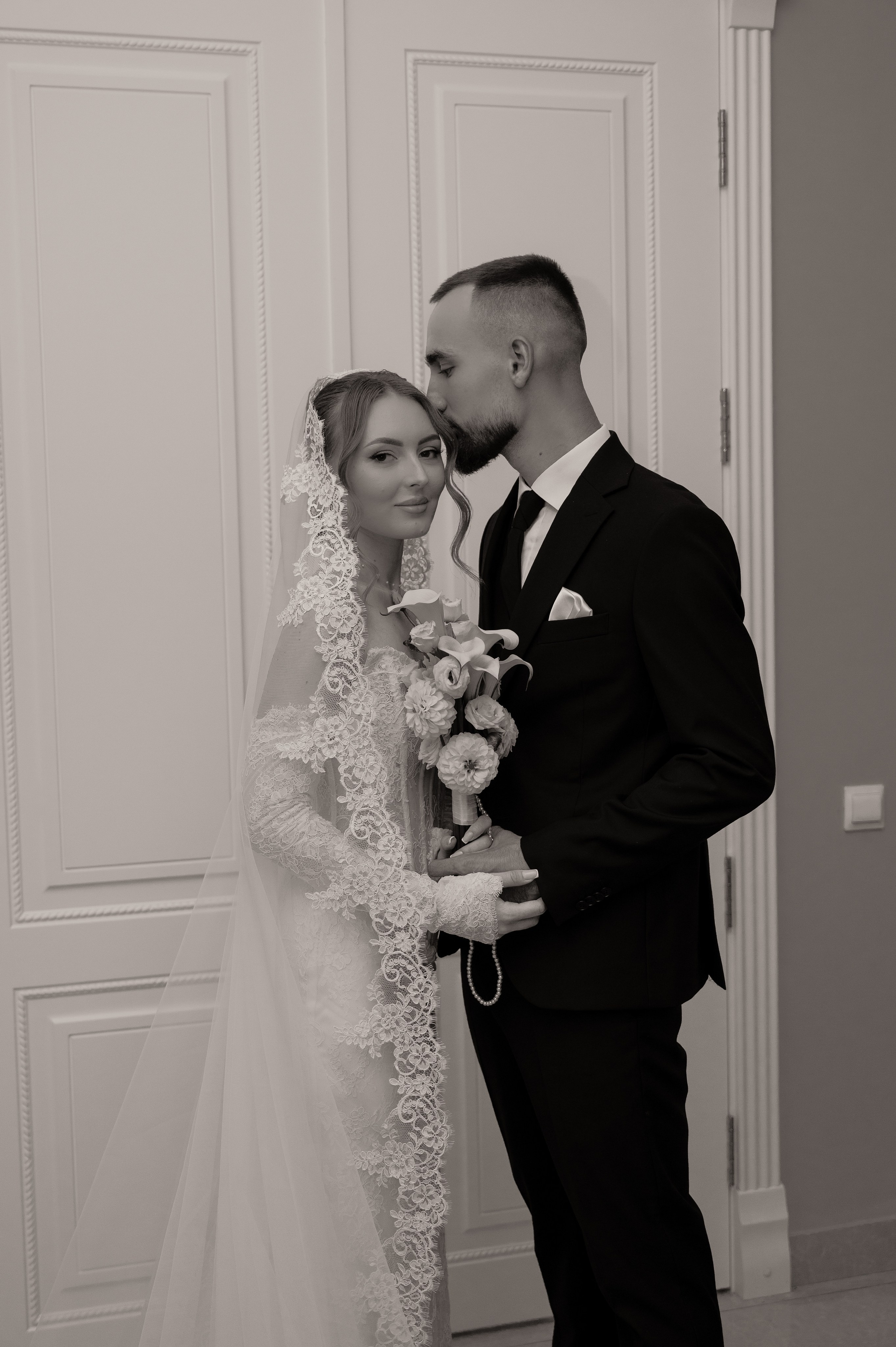 Виктор и Валерия (загс). Свадебный и семейный фотограф в Краснодаре Алина Мельник