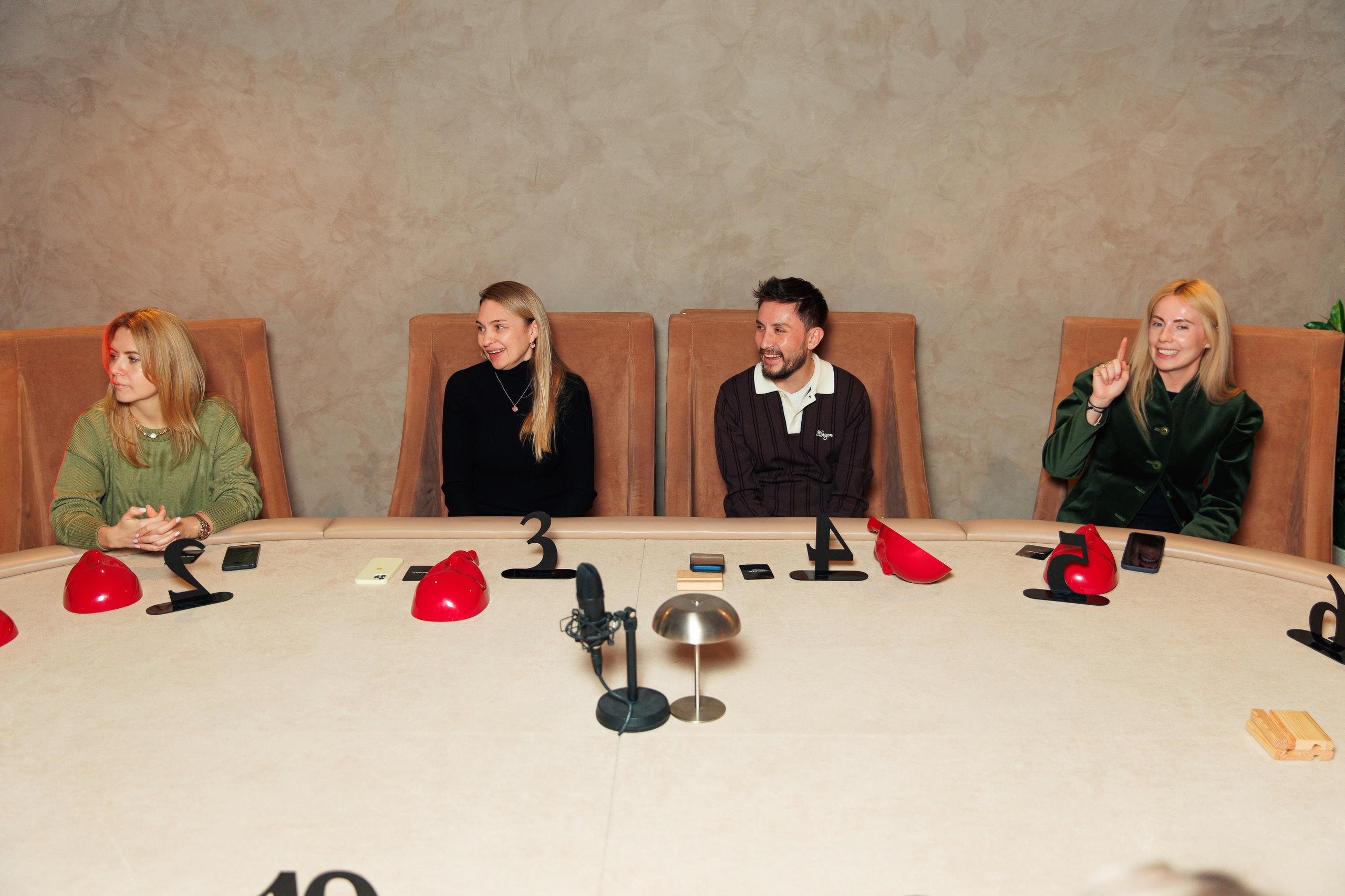 Третий трест в Доме Мафии. Репортажный и свадебный фотограф в Уфе Павел Кожевников