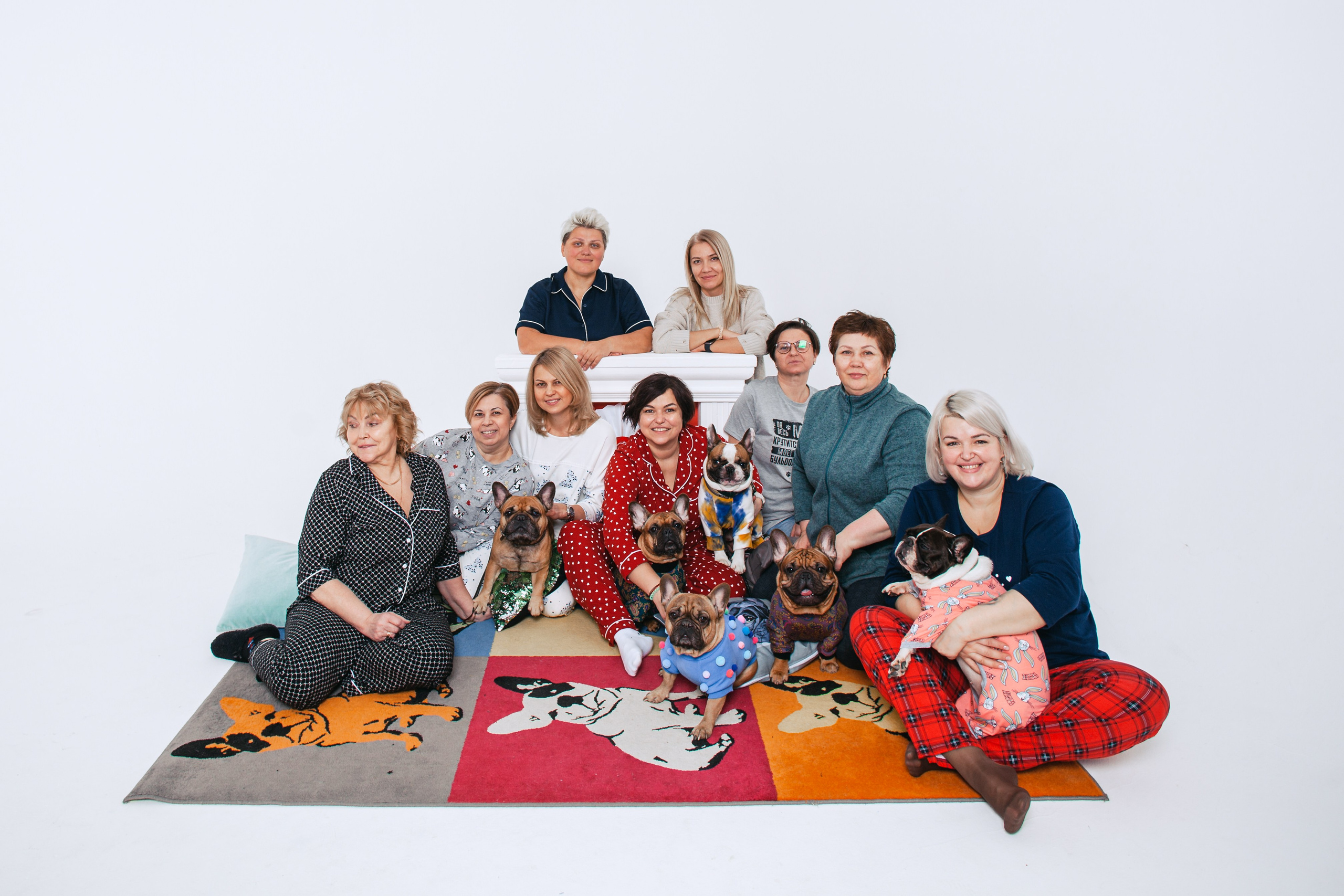 Пижамная вечеринка французских бульдогов и их хозяев. Фотограф-анималист Татьяна Степанова