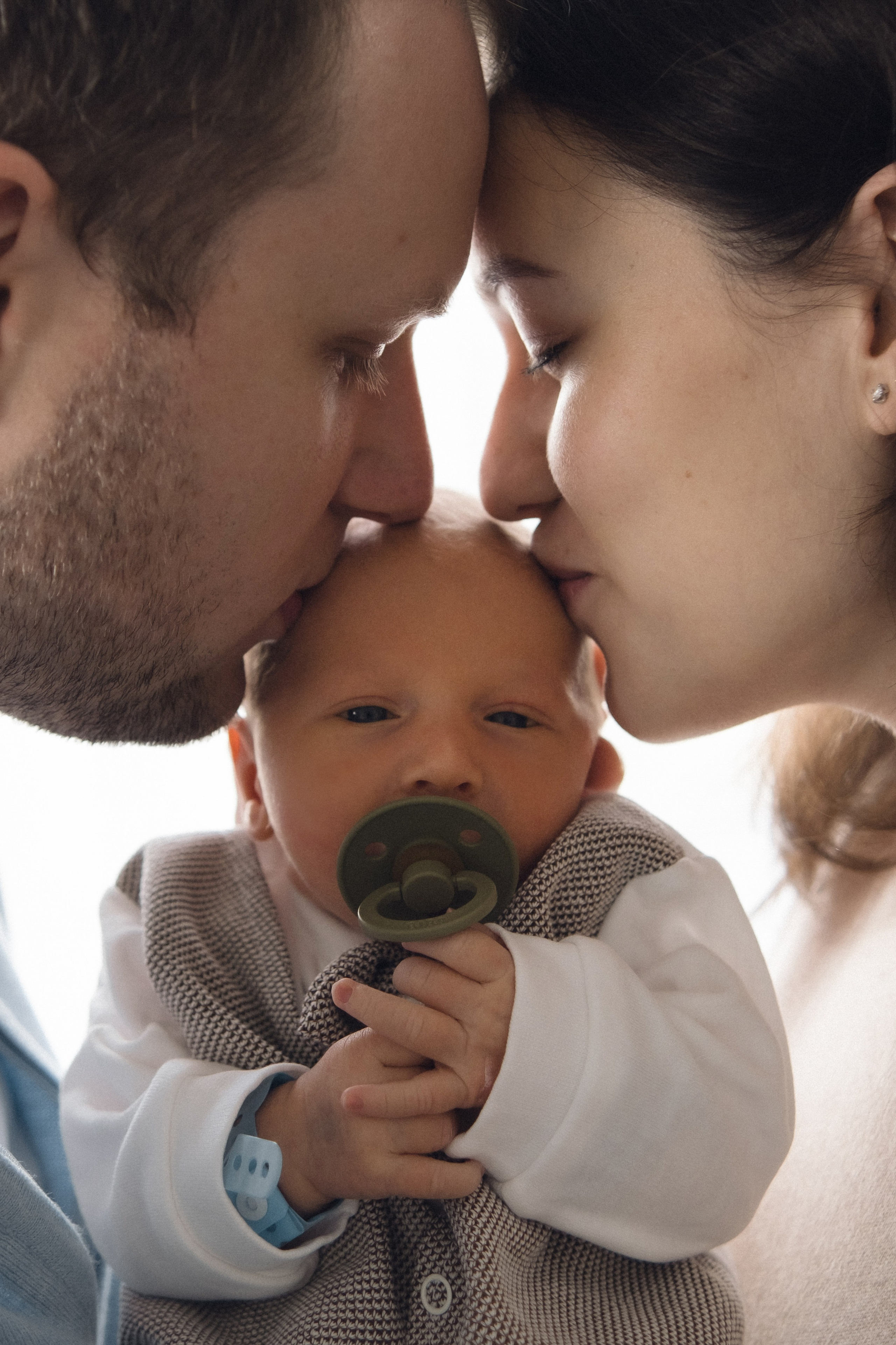 Мирон, первый день дома. Семейный фотограф Уфа Головченко Анастасия